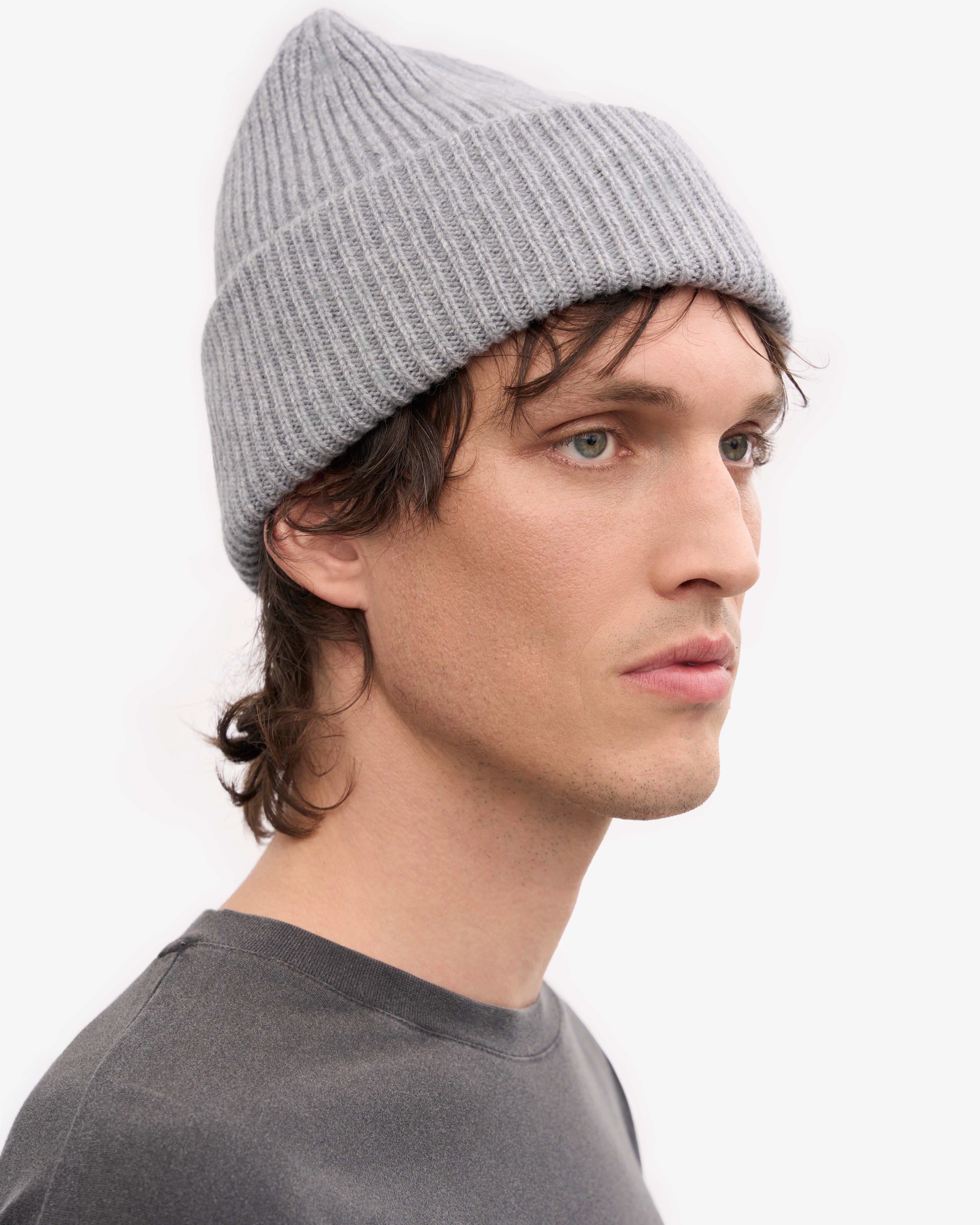 Premium Merino Wool Beanie Hat for Men & Women - Soft & Warm Heather Grey Winter Hat for Skiing, Hiking & Outdoor Activities