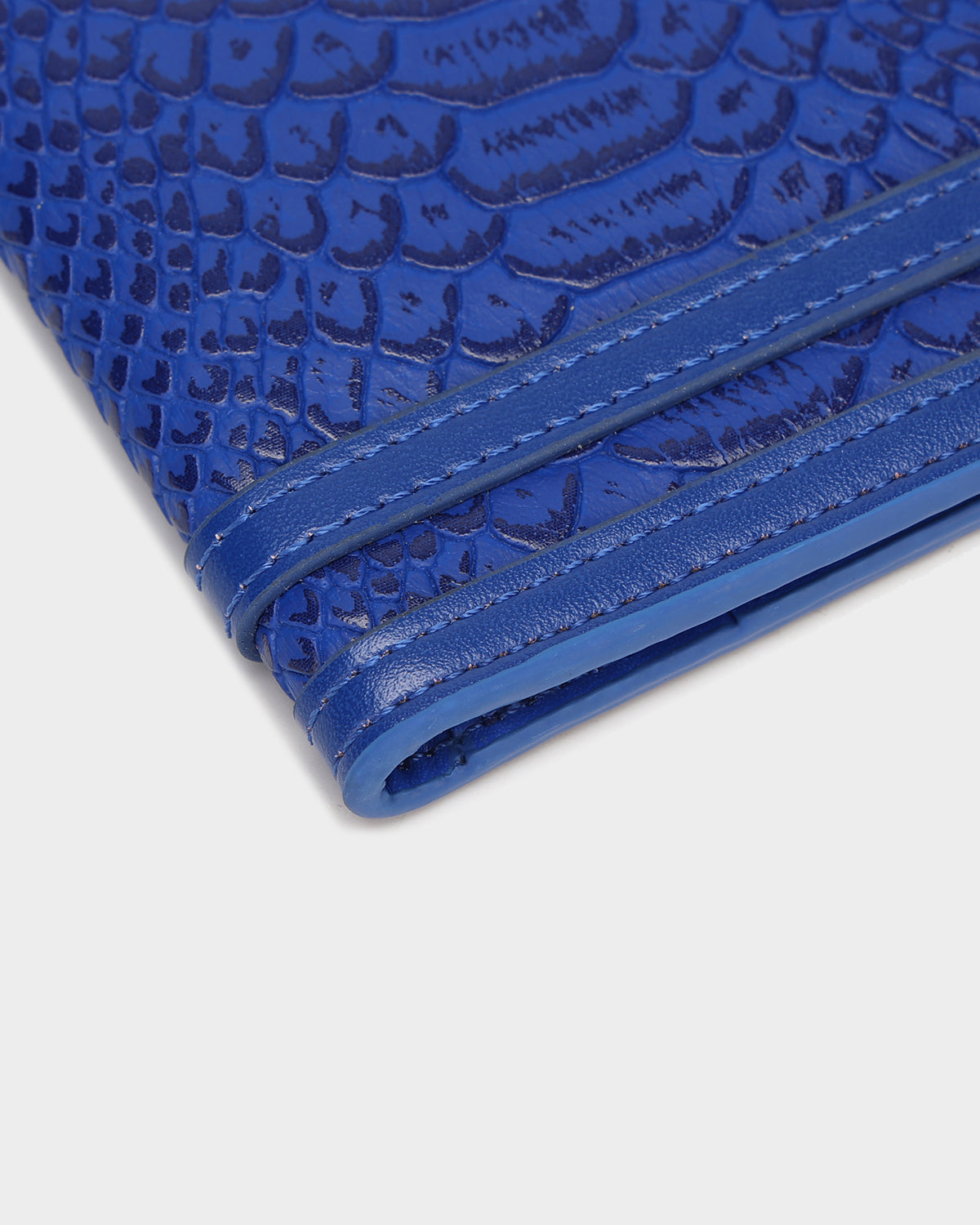 Apollo 1 Chain Wallet for Men - Royal Blue Genuine Leather Bifold Wallet with RFID Protection - Perfect for Everyday Use, Travel & Business