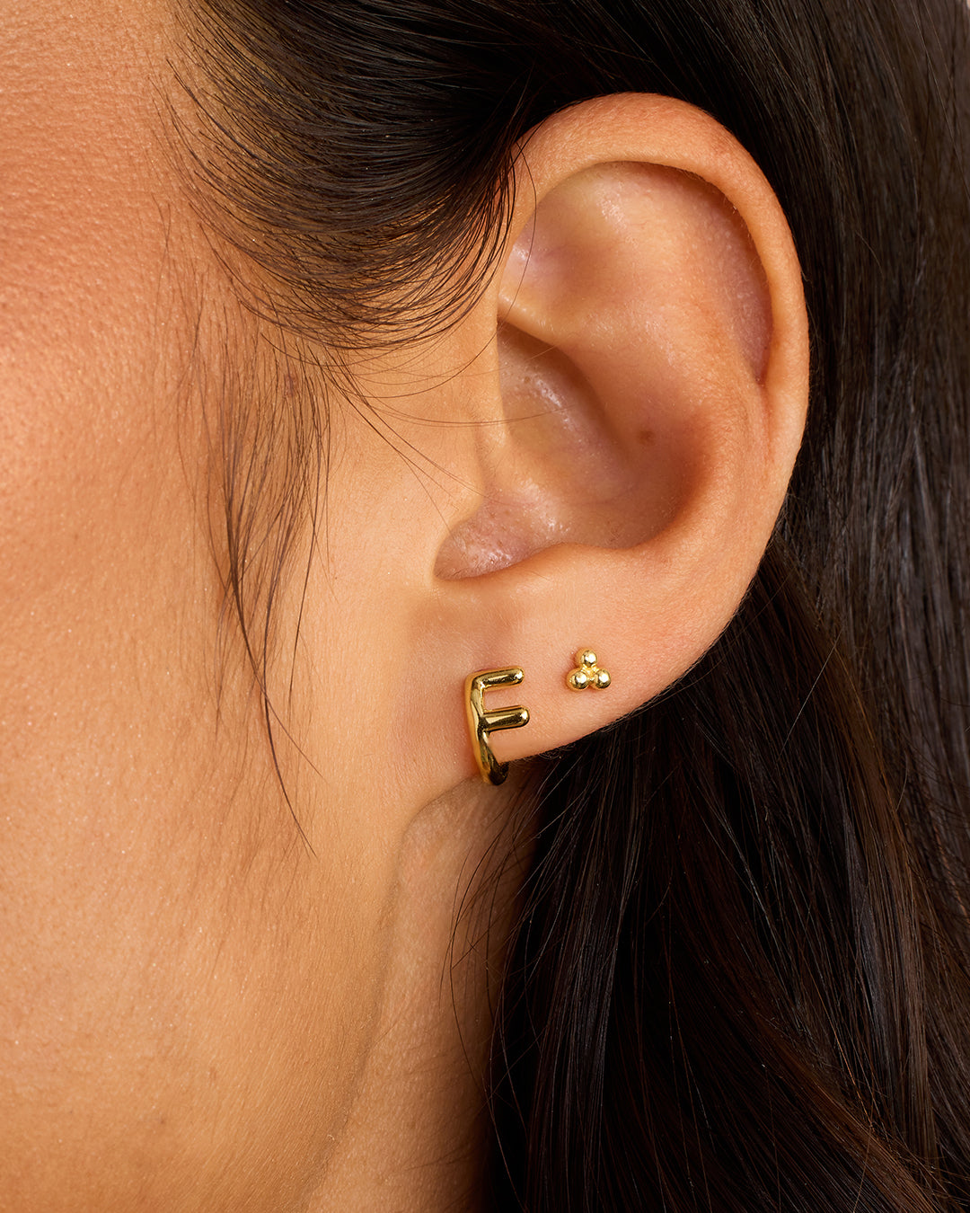 Alphabet Single Huggie Earrings - Minimalist Gold Plated Initial Letter Studs for Women - Perfect for Everyday Wear, Gifts & Special Occasions
