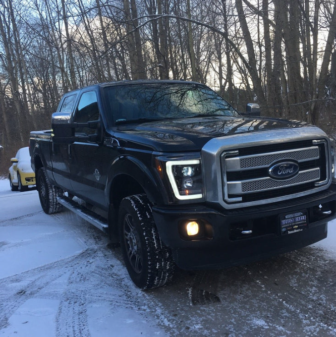 Ford Super Duty F-250 F-350 F-450 F-550 2011-2016 Projector Headlights with OLED Halos & DRL - Smoked/Black Lens - Upgrade Your Truck Lighting for Night Driving & Off-Road Adventures
