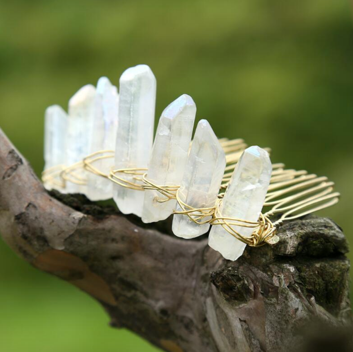 Lavish Crystal Aura Pins - Elegant Brooch for Women, Fashion Jewelry Accessories for Blazers, Jackets, Scarves & Hats - Perfect for Parties, Weddings & Office Wear