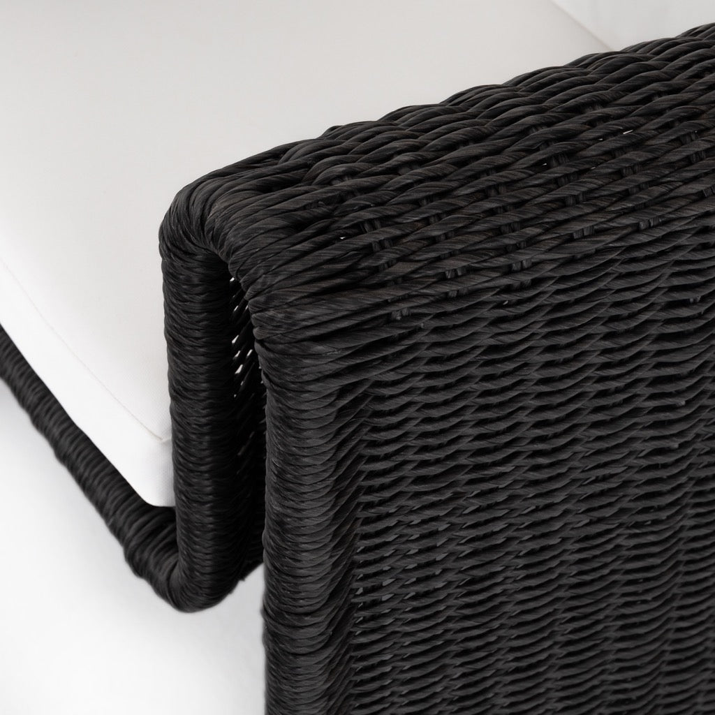 Premium Tucson Woven Outdoor Chair - Weather-Resistant & Comfortable Patio Furniture in Coal Black - Perfect for Backyard, Garden, and Poolside Relaxation