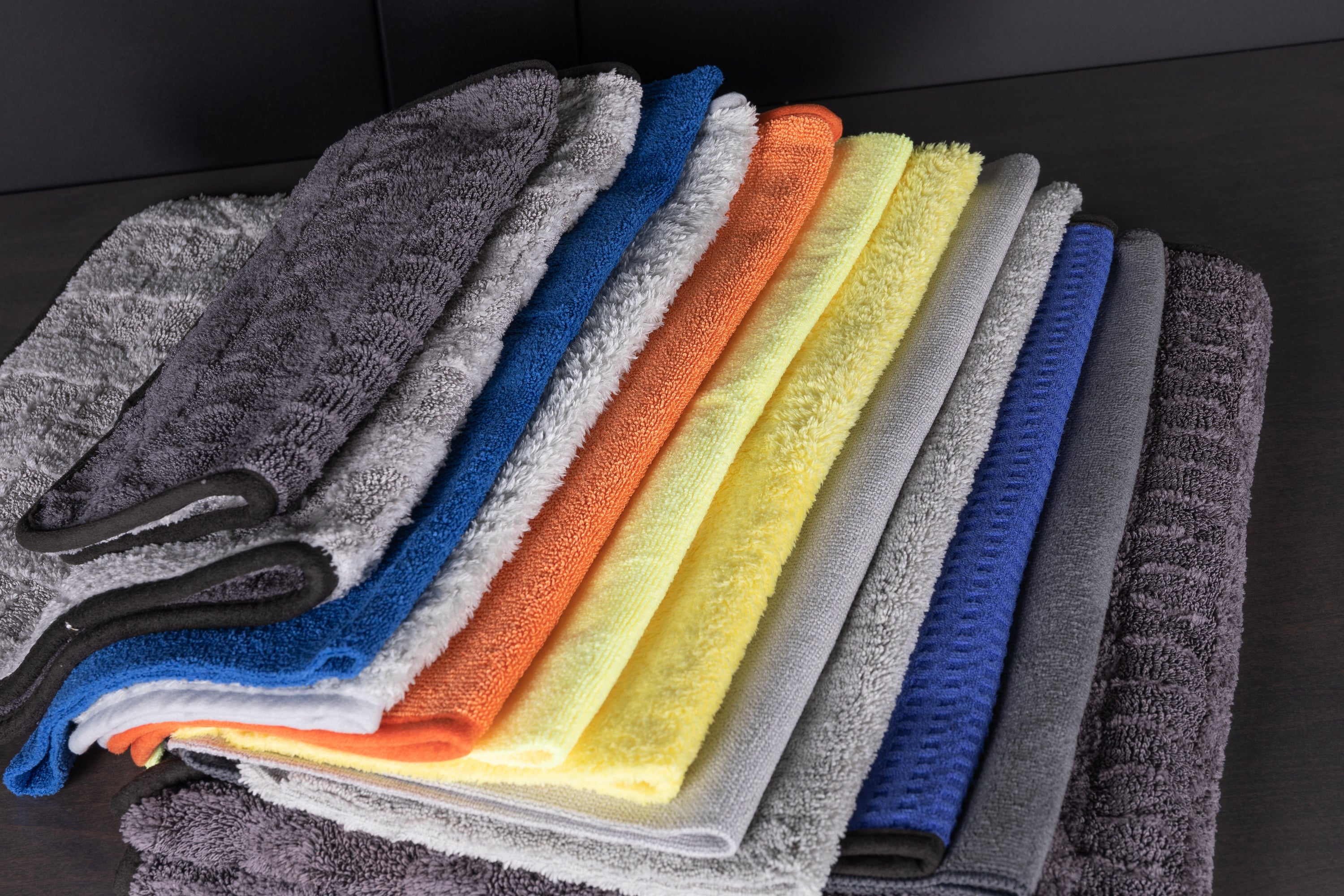 Premium Microfiber 3.0 Towel Sampler Kit - Ultra Absorbent, Quick Drying Cleaning Cloths for Cars, Kitchen, Gym & Home Use