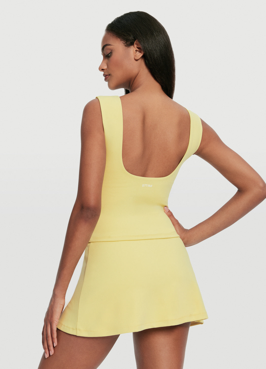 Stylish Open Back V Neck Top for Women - Trendy Summer Blouse for Casual Outings & Date Nights