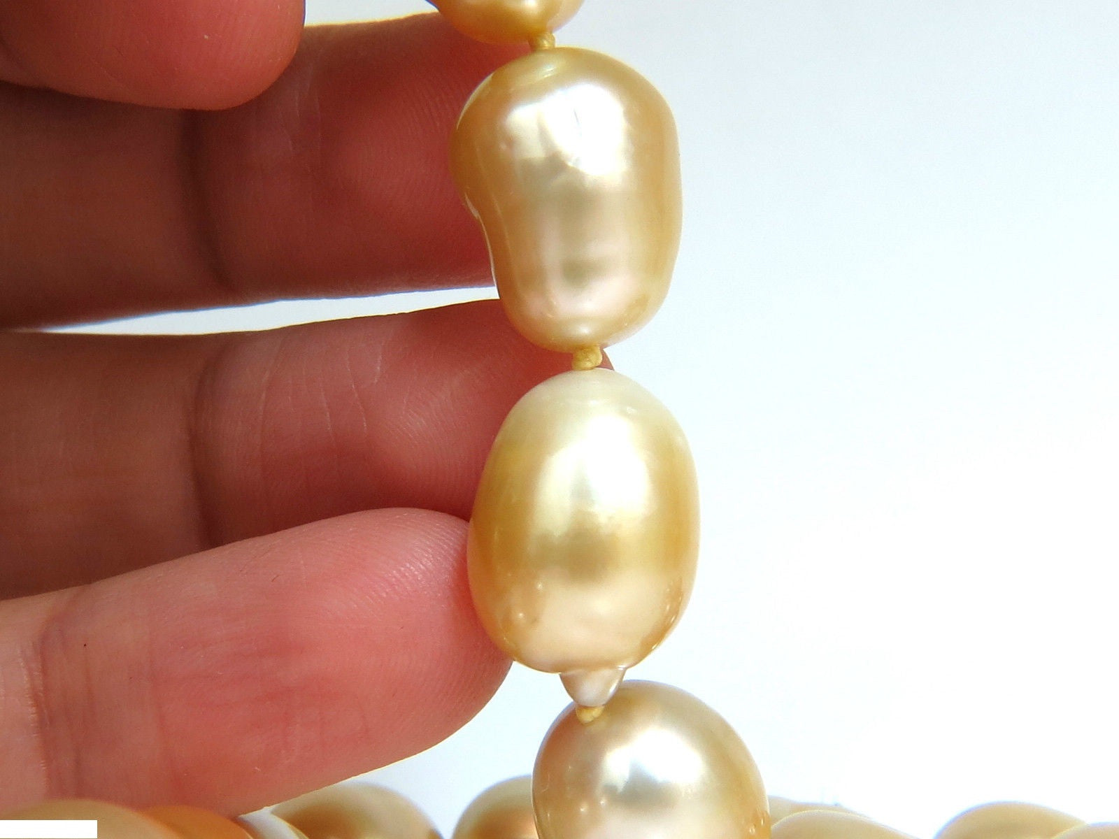 18KT Gold 14.5mm Natural South Sea Yellow Pearl Necklace with 2.00CT Diamond Clasp - Elegant Jewelry for Weddings, Parties & Special Occasions