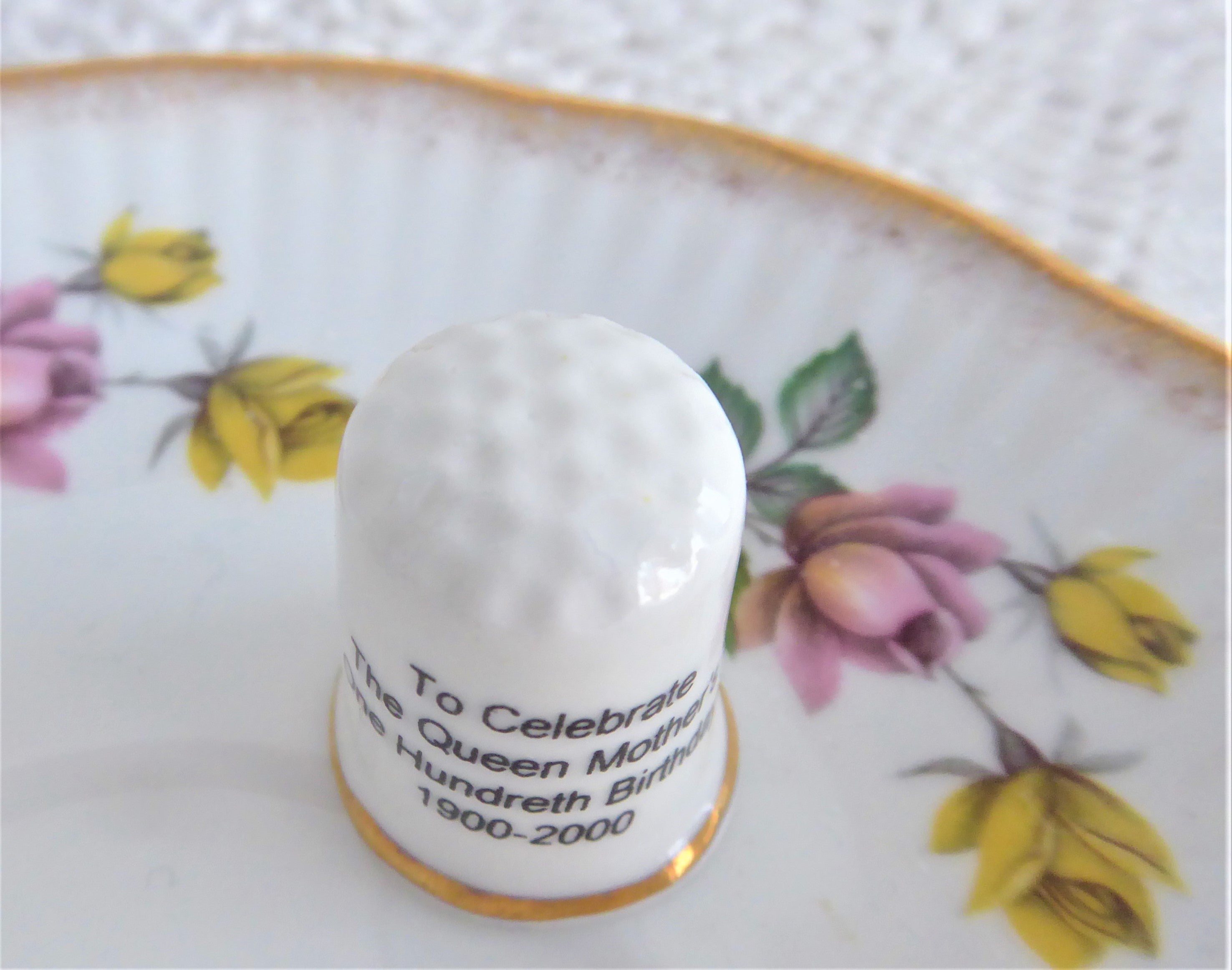 Thimble Queen Mum Elizabeth 100th Birthday 2000 Bone China Collectible - Royal Memorabilia for Tea Lovers & British History Enthusiasts