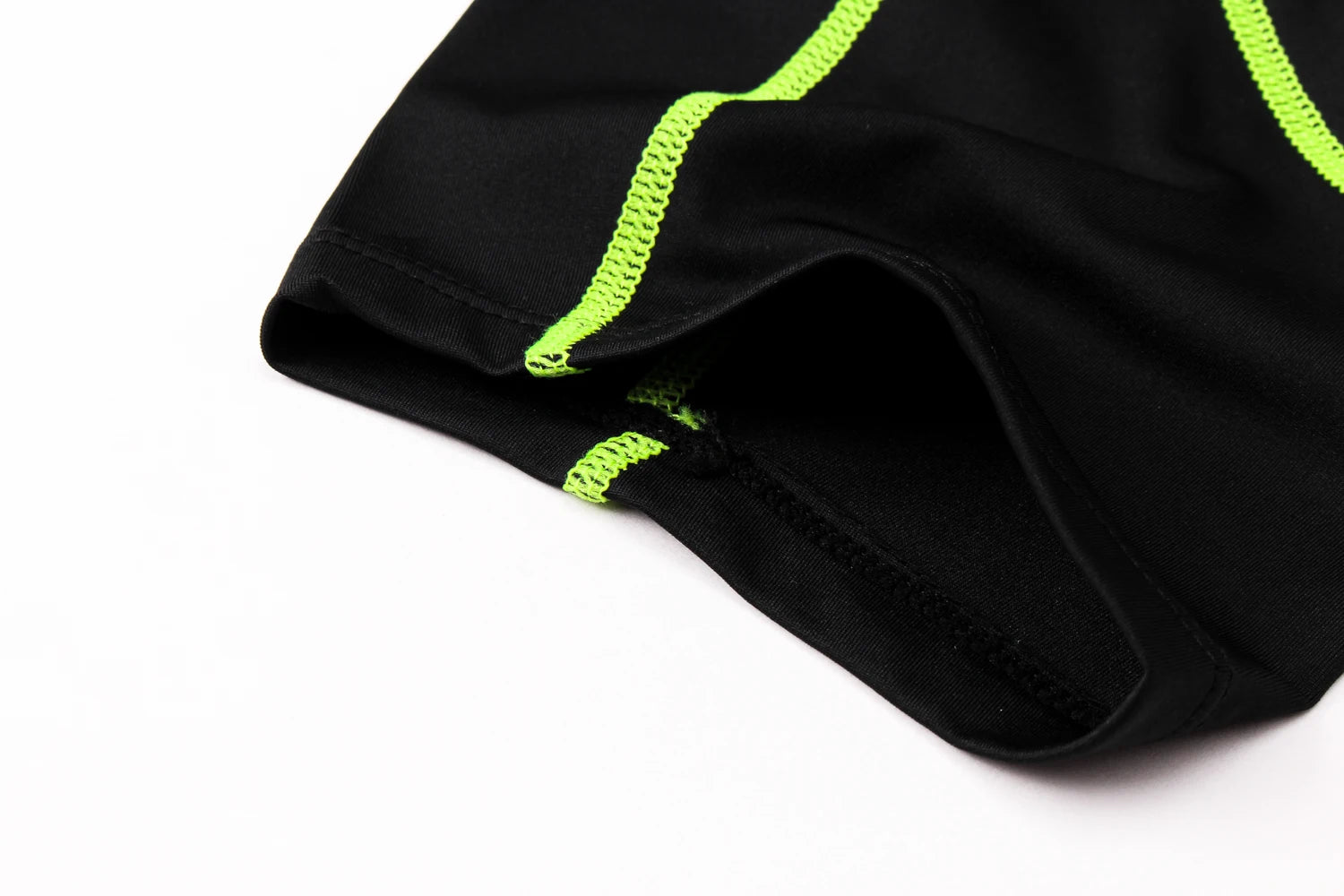 Quick Dry Running Shirt for Men - Moisture Wicking Fitness & Gym Workout T-Shirt - Breathable Short Sleeve Compression Top for Bodybuilding, Jogging & Training - Ideal for Sports, Exercise & Active Lifestyle