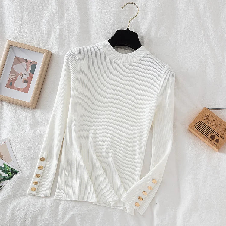 Thick Buttoned Long Sleeve O-Neck Sweater for Women - Cozy Winter Pullover for Casual Outfits & Office Wear