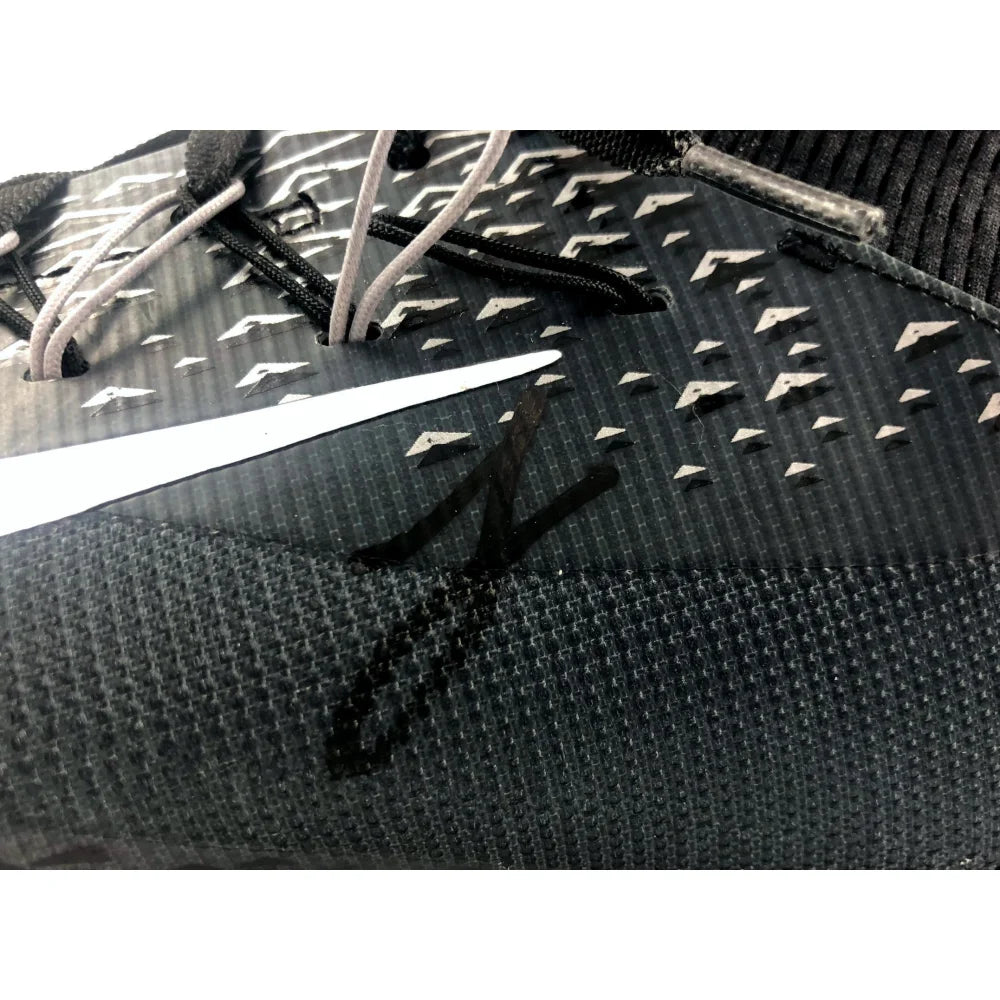 Jonathan Abram Autographed Football Cleat - Las Vegas Raiders Signed Cleats with JSA COA - Perfect for NFL Fans, Collectors & Sports Memorabilia Displays