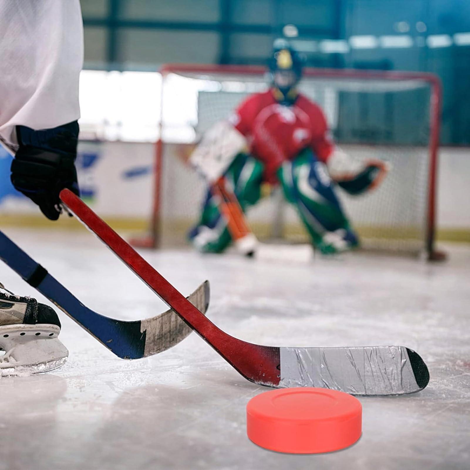1/2/4PCS Professional Ice Hockey Training Pucks - Black Matte Impact Glide Pucks for Practice & Classic Training - Standard Indoor Hockey Sports Equipment for Rinks, Backyard Drills & Gym Sessions