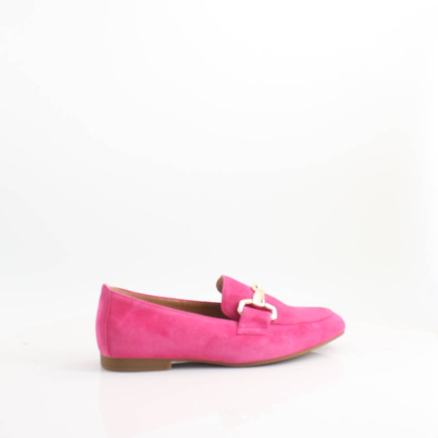 Gabor 26 Women's Comfortable Shoes - Stylish & Supportive Footwear for Work, Walking & Everyday Wear