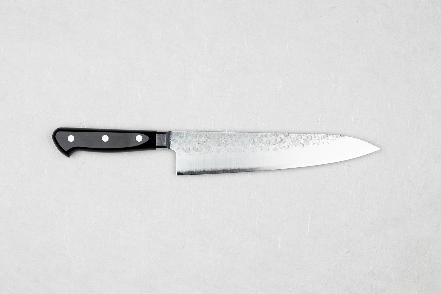 Takamura Kurogouhan Tsuchime Gyuto 210mm Japanese Chef Knife - High Carbon Steel Blade for Professional Sushi, Meat Cutting & Kitchen Cooking
