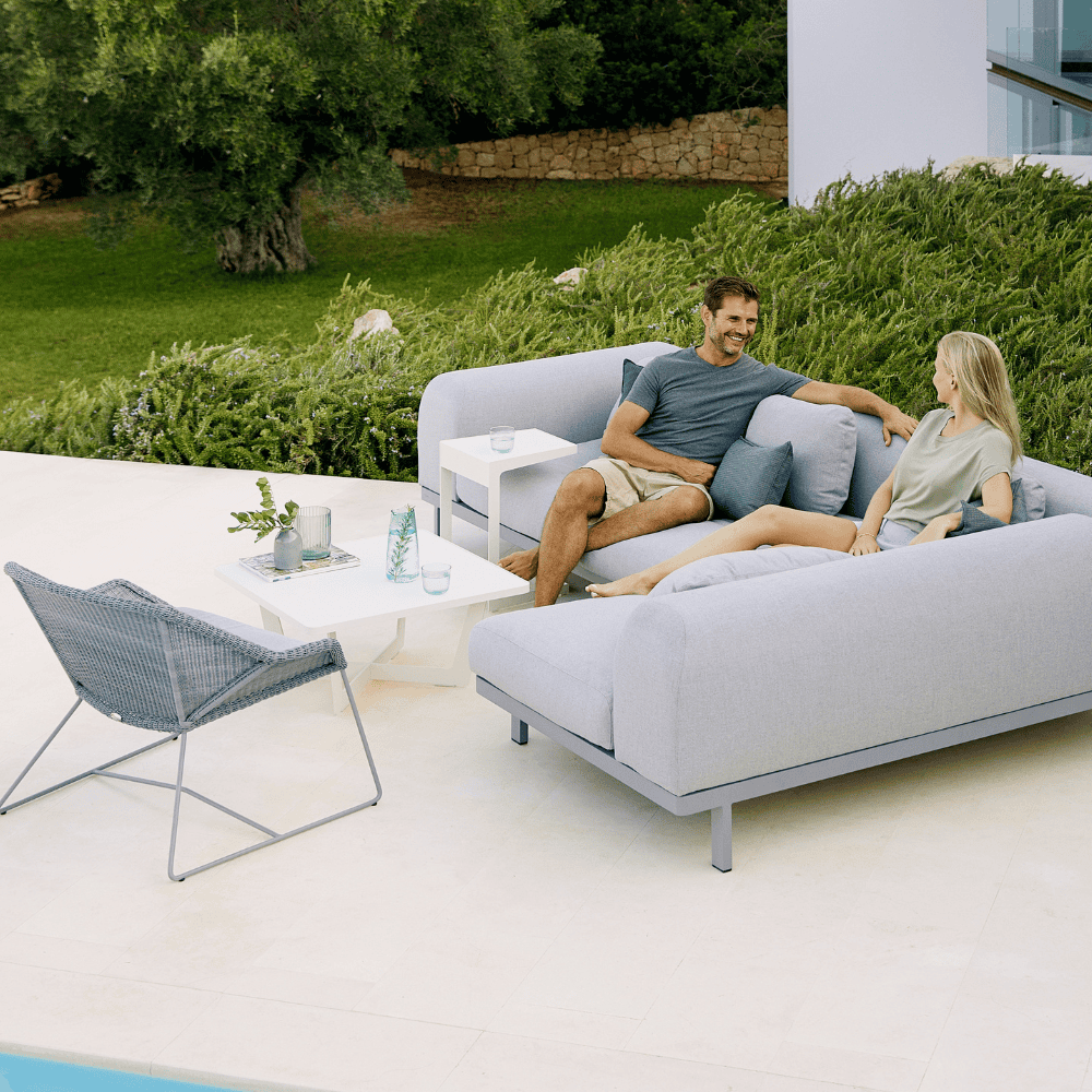 Breeze Outdoor Lounge Chair - Lightweight & Weather-Resistant Patio Furniture for Poolside, Garden, and Backyard Relaxation