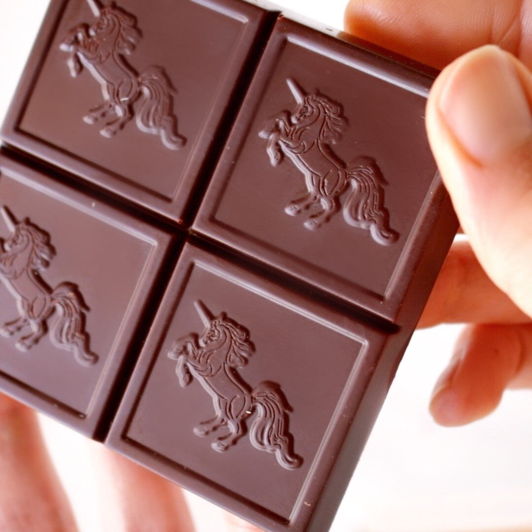 Organic Raw Chocolate for Immunity Boost - Antioxidant Rich Superfood Snack for Energy & Wellness - Perfect for Healthy Desserts & Gifts