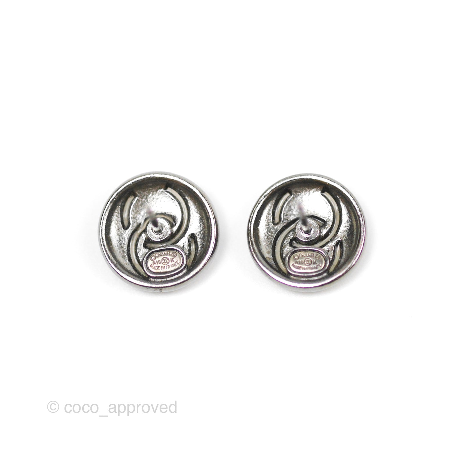 Chanel CC Round Earrings in Ruthenium Tone 18K Gold - Luxury Fashion Jewelry for Women, Perfect for Parties, Weddings & Special Occasions