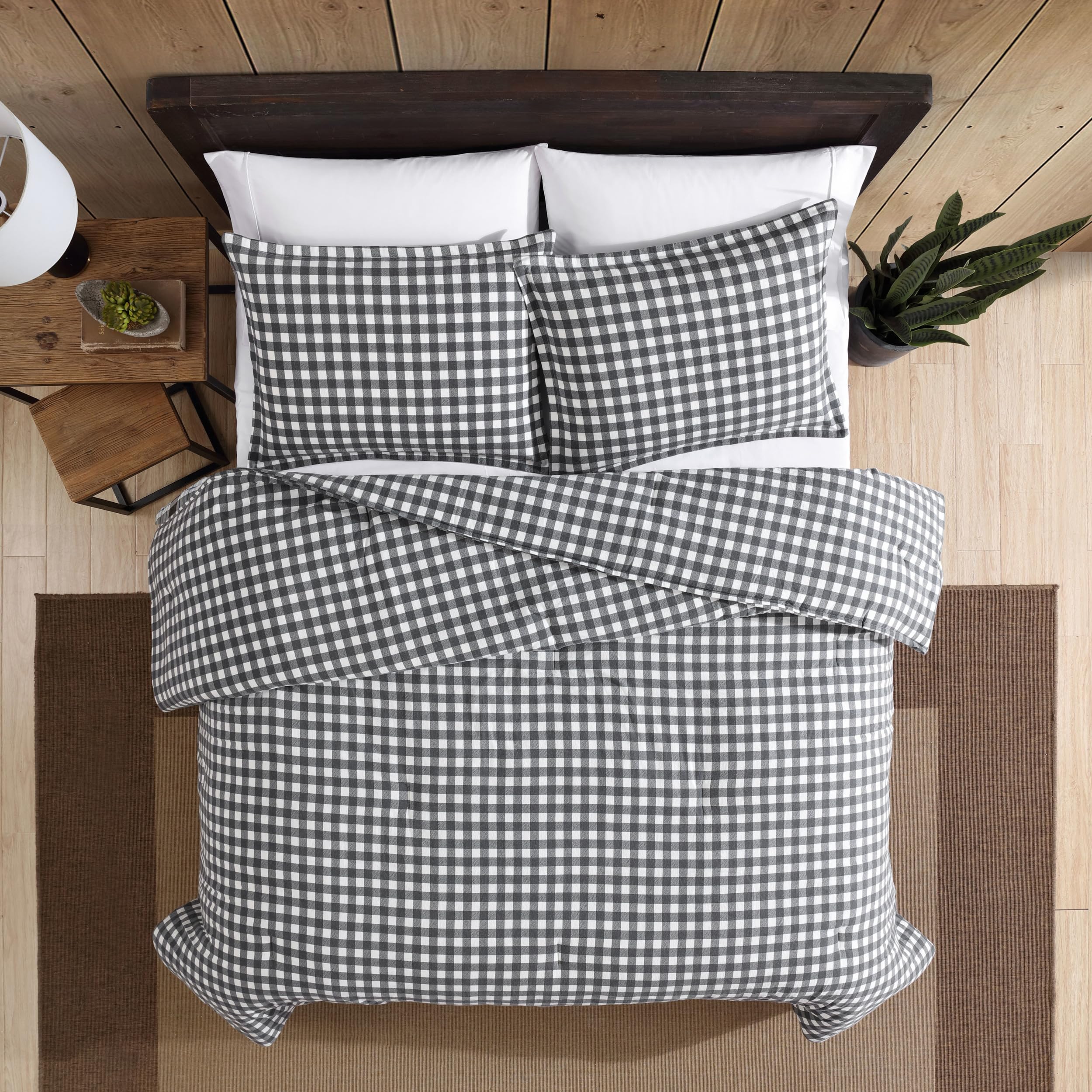Eddie Bauer Reversible Queen Comforter Set - 100% Cotton Bedding with Matching Shams, Warm & Cozy Preston Grey Duvet Cover for Winter - Perfect for Master Bedroom, Guest Room & Cold Weather Comfort