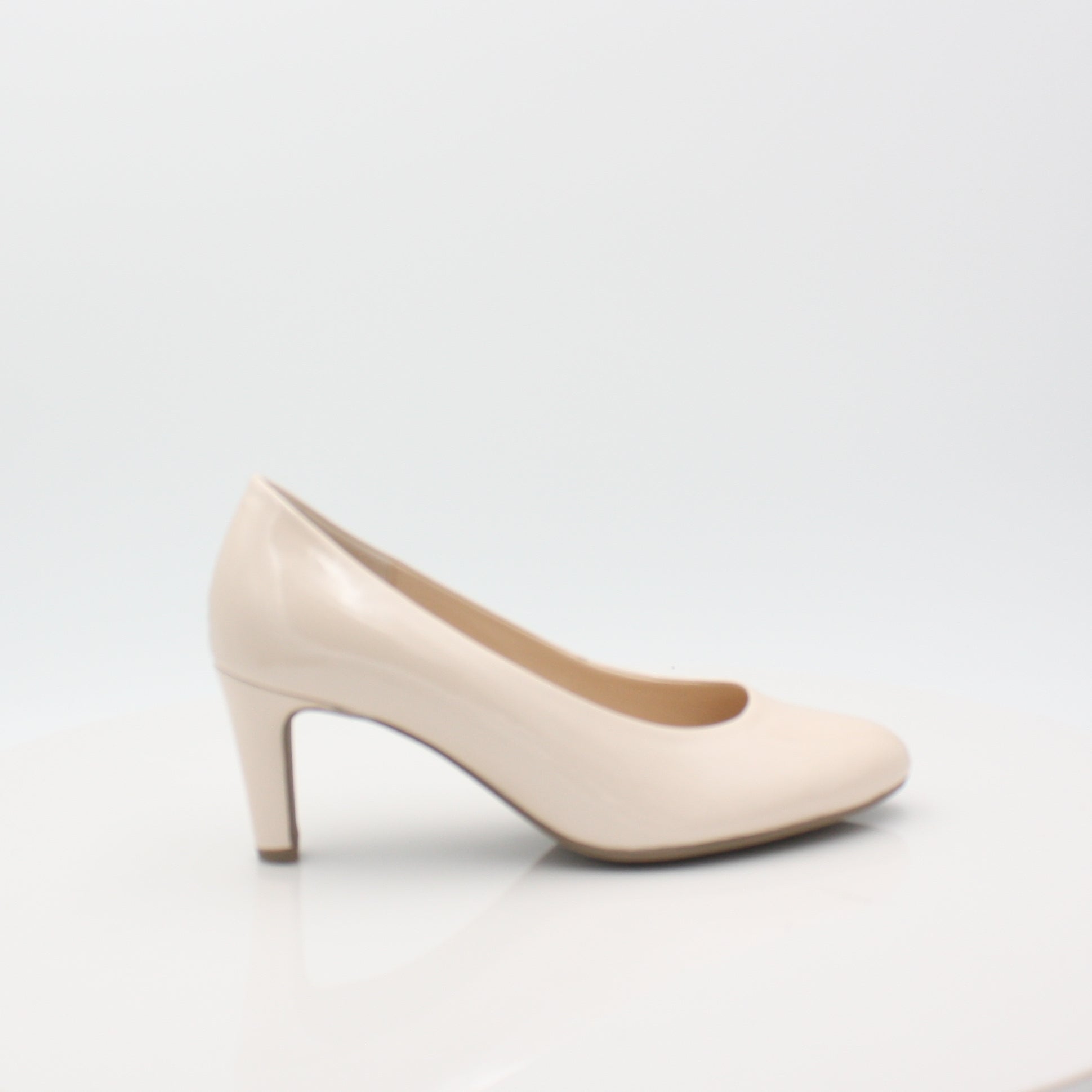 21 410 Gabor 23 - Premium Comfort Shoes for Women | Perfect for Work, Walking & Everyday Wear