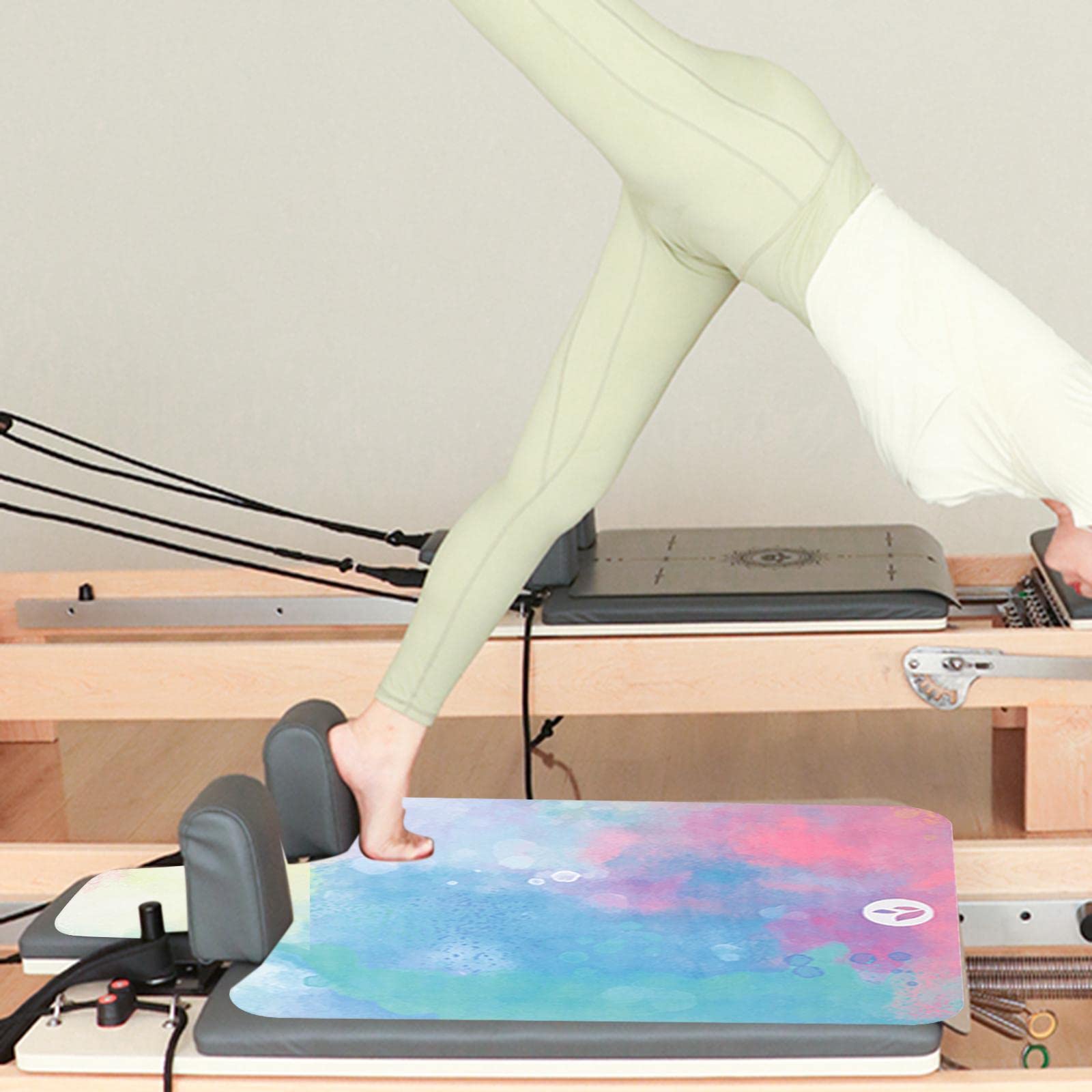 Non-Slip Pilates Reformer Mat with Washable Cover - Extra Grip Yoga Mat for Home Workouts, Body Balance & Reformer Machine Protection | Ideal for Pilates Studios, Home Gyms & Fitness Enthusiasts