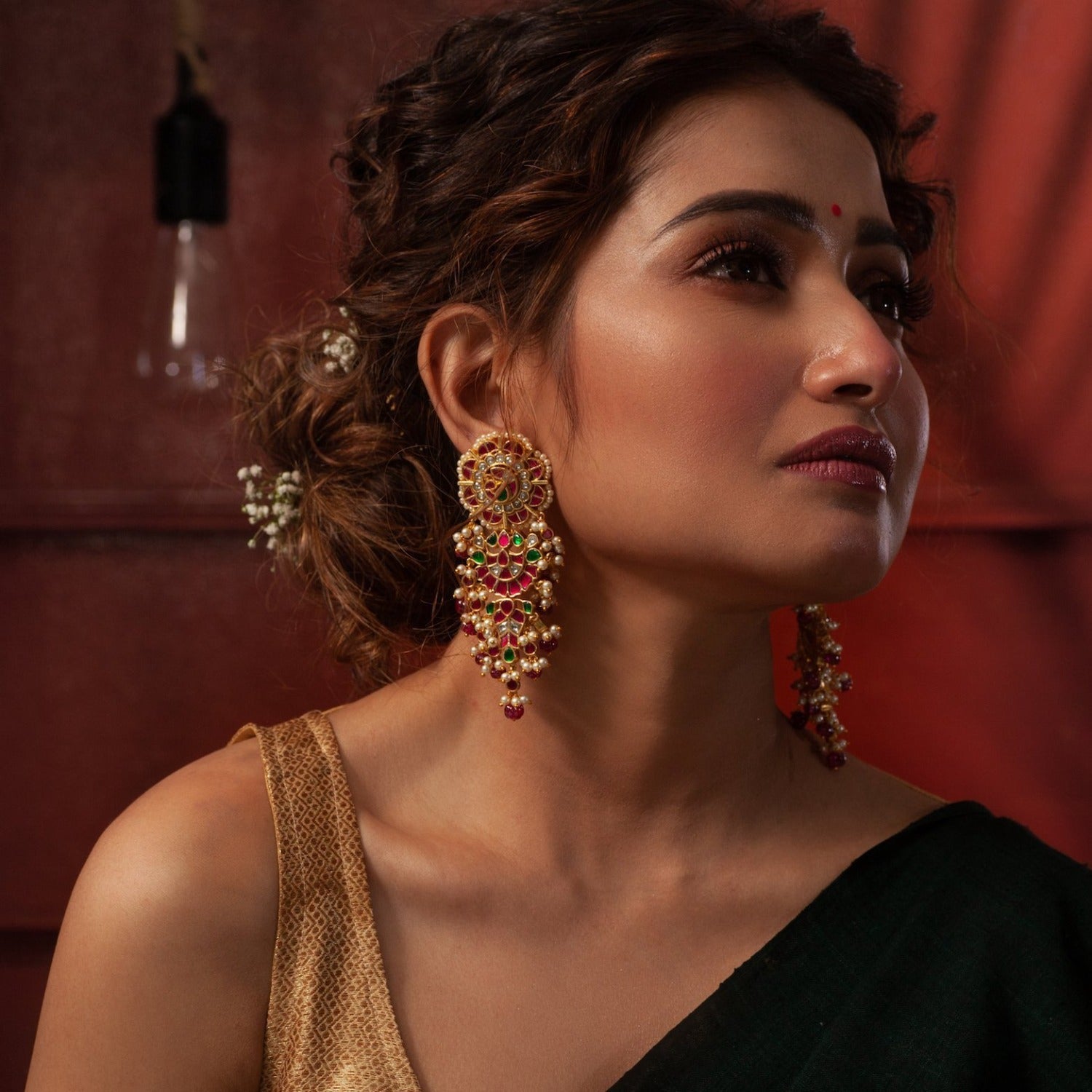 Adhira Gold Plated Kempu Jadau Earrings for Women – Traditional Indian Jewelry – Handcrafted Bridal Earrings – Perfect for Weddings, Festivals & Special Occasions