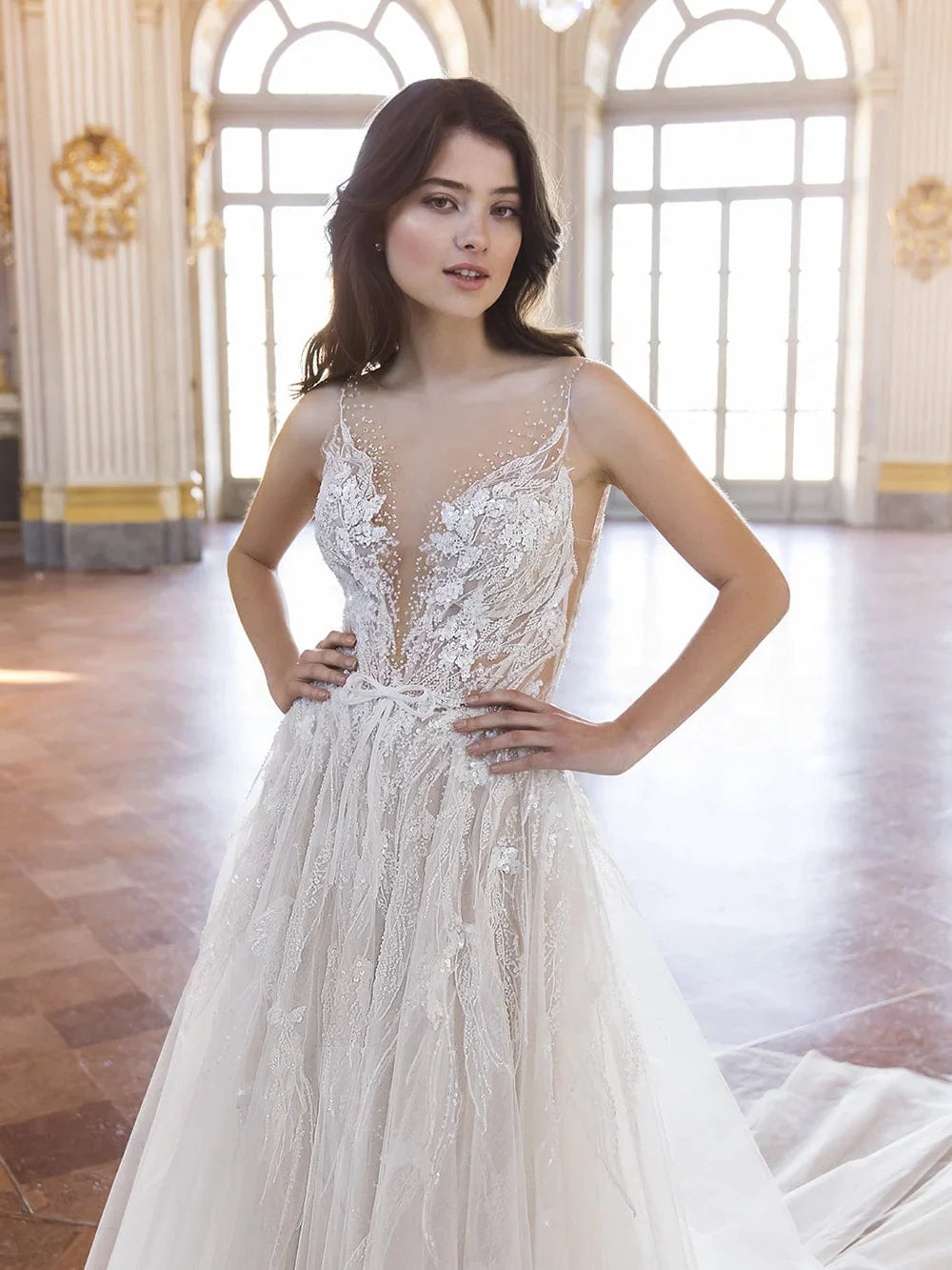 Enzoani TRINITY Wedding Dress - Elegant Lace Bridal Gown for Church & Beach Ceremonies | Perfect for Romantic Outdoor Weddings