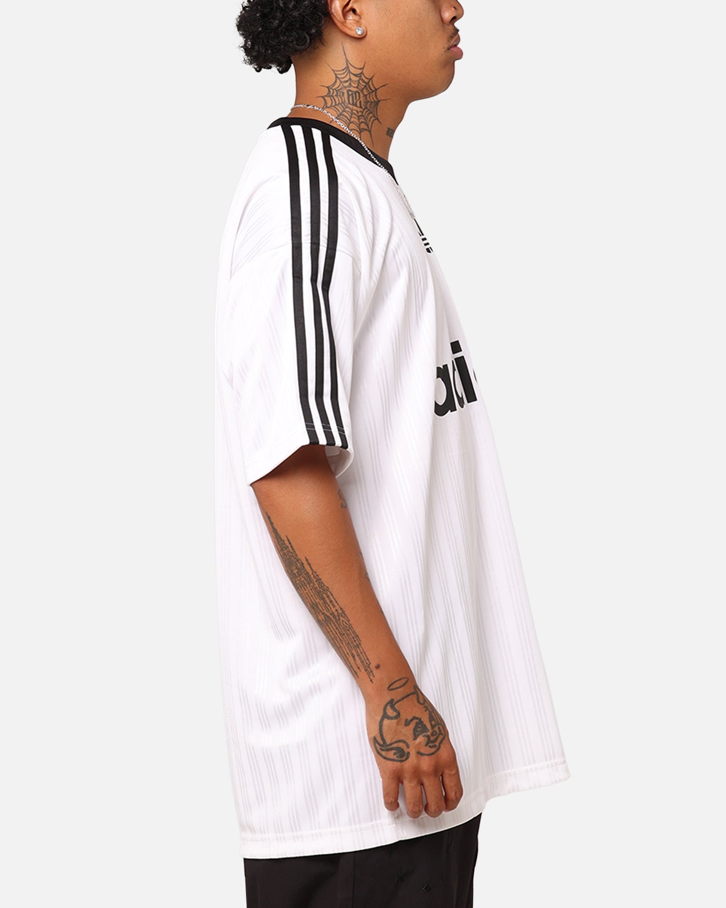 Adidas Adicolor Classic T-Shirt for Men - White & Black Cotton Crewneck Tee - Perfect for Casual Wear, Gym, and Street Style