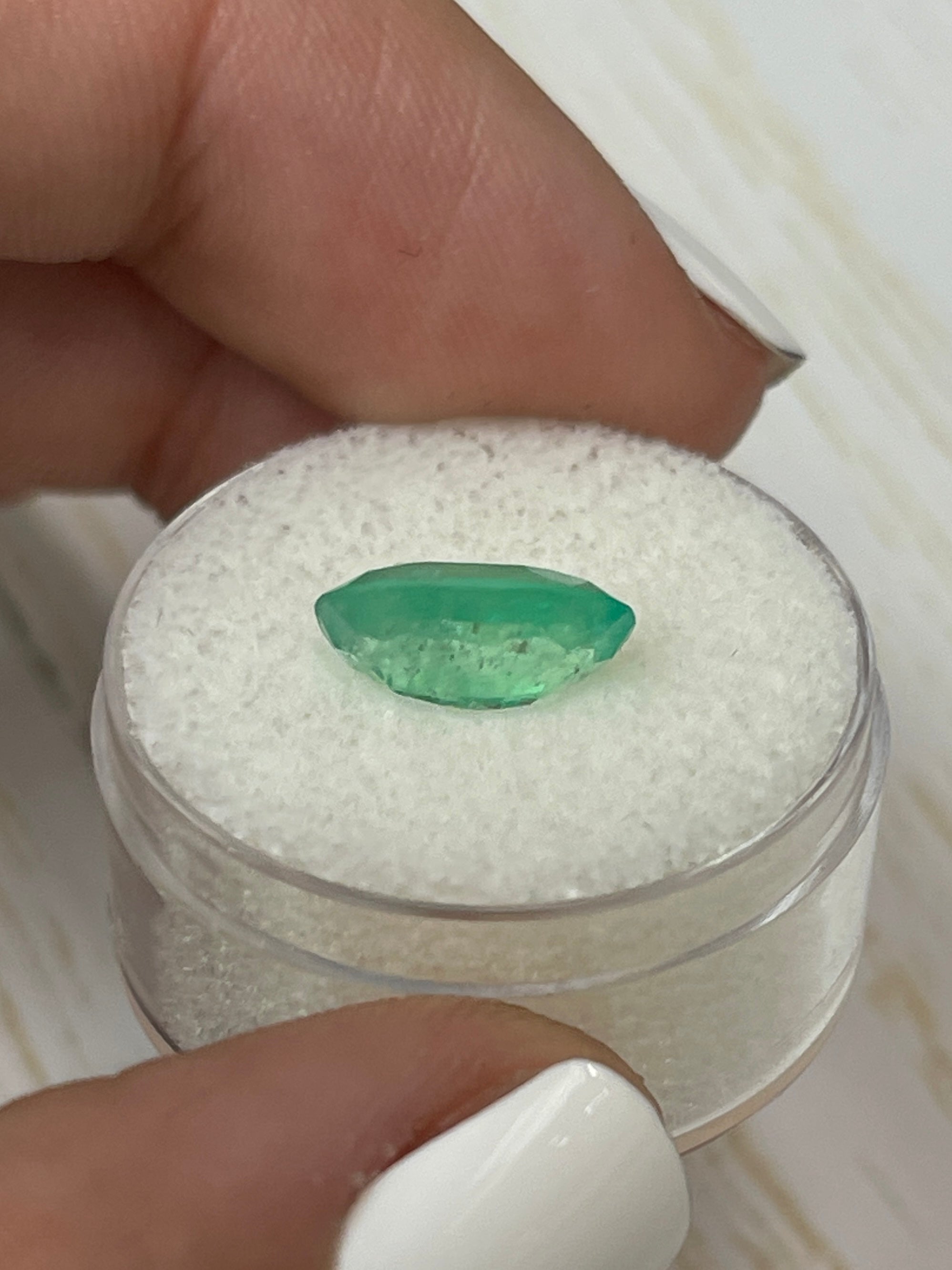 2.78 Carat Light Yellowish Green Natural Loose Colombian Emerald Oval Cut Gemstone for Jewelry Making, Engagement Rings & Luxury Gifts