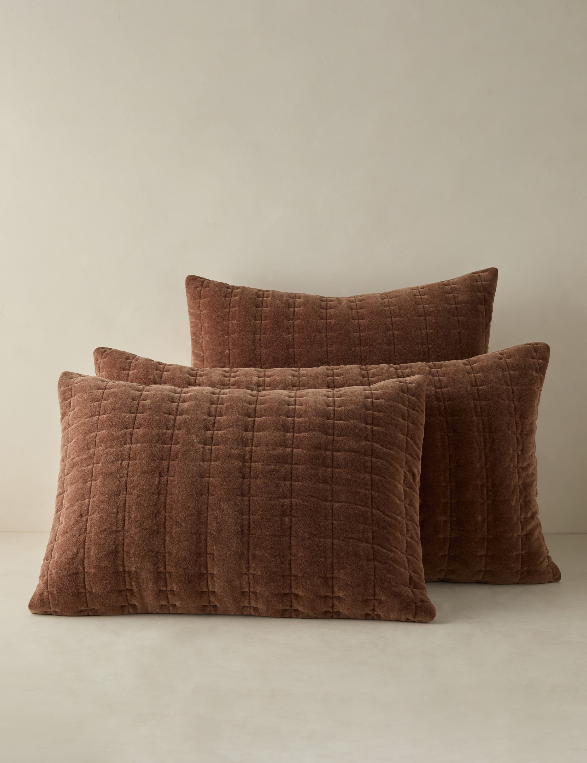 Luxury Anderson Velvet Quilted Sham - Soft & Elegant Bed Pillow Cover for Queen/King Size - Perfect for Master Bedroom, Guest Room & Hotel Decor