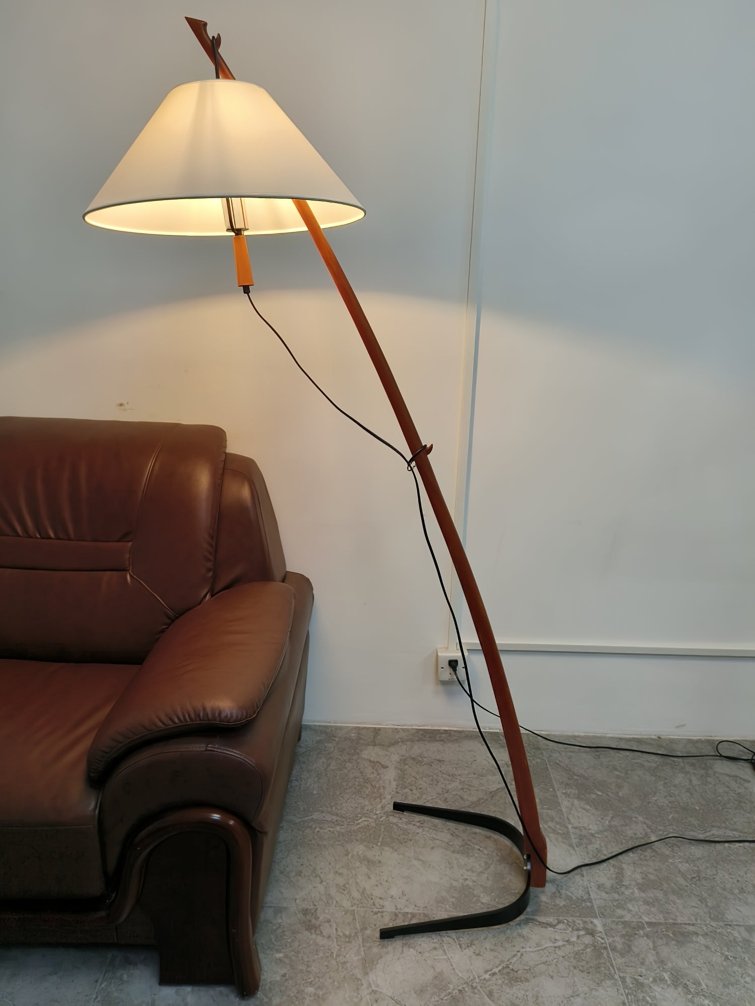 Dornstab Modern Floor Lamp - Adjustable LED Standing Light for Living Room, Bedroom & Office - Warm White & Cool White Dimmable Reading Light - Perfect for Home Decor, Study & Relaxation