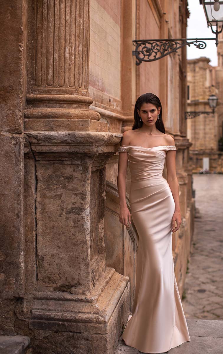 Venus Women's Fashion & Apparel - Trendy Dresses, Tops & Accessories for Casual, Work & Party Outfits | Shop Online Now