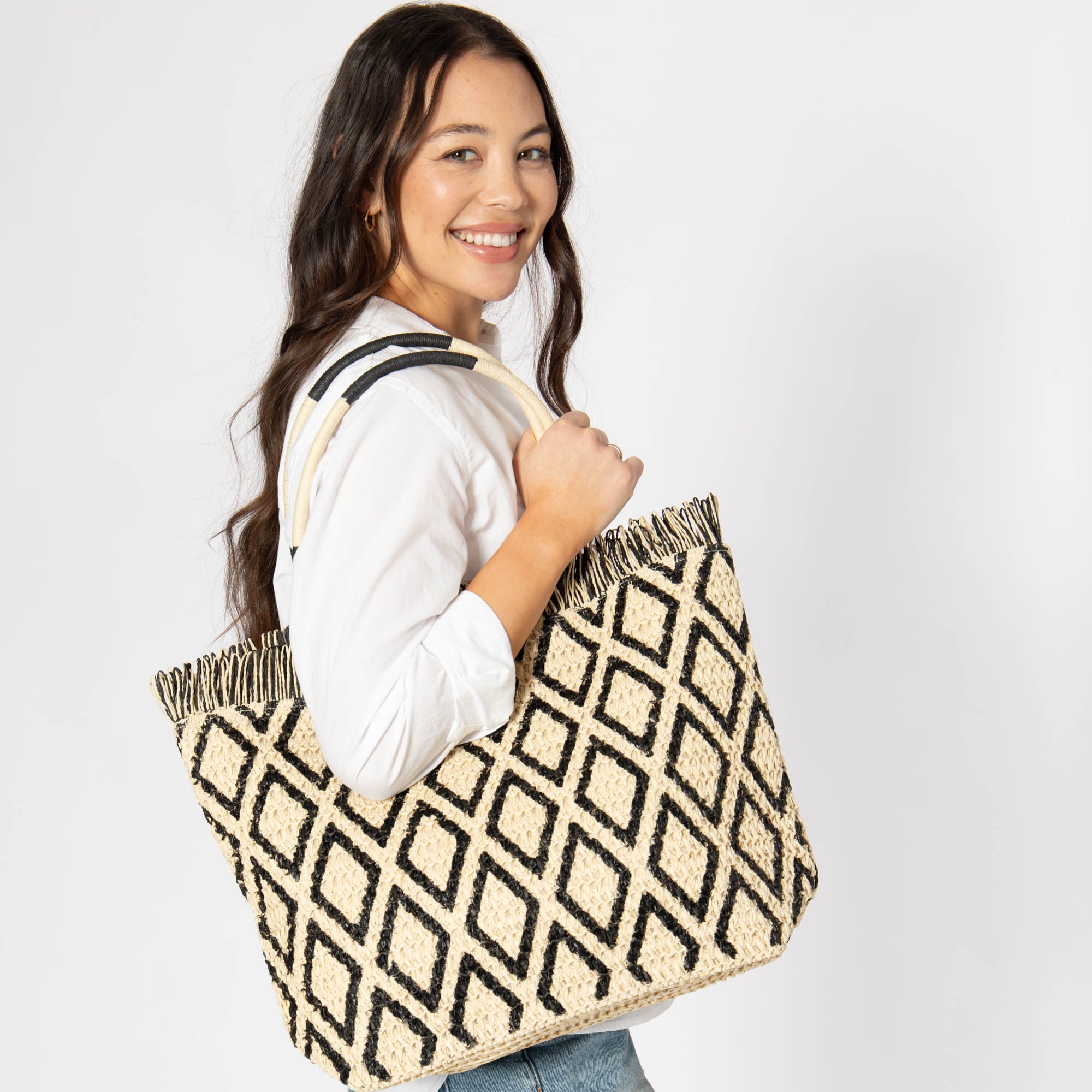Martina Crochet Diamond Pattern Tote Bag - Stylish Handmade Paper Yarn Beach Bag for Women - Perfect for Summer Outings, Shopping & Beach Vacations