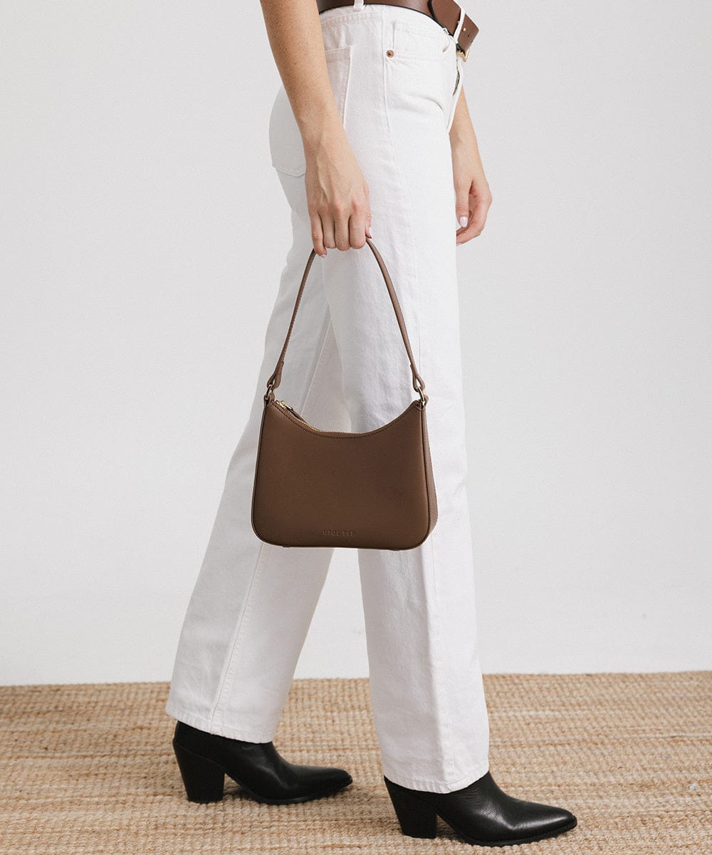Lyra Classic Handbag for Women - Stylish Leather Shoulder Bag Purse - Perfect for Work, Travel & Everyday Use