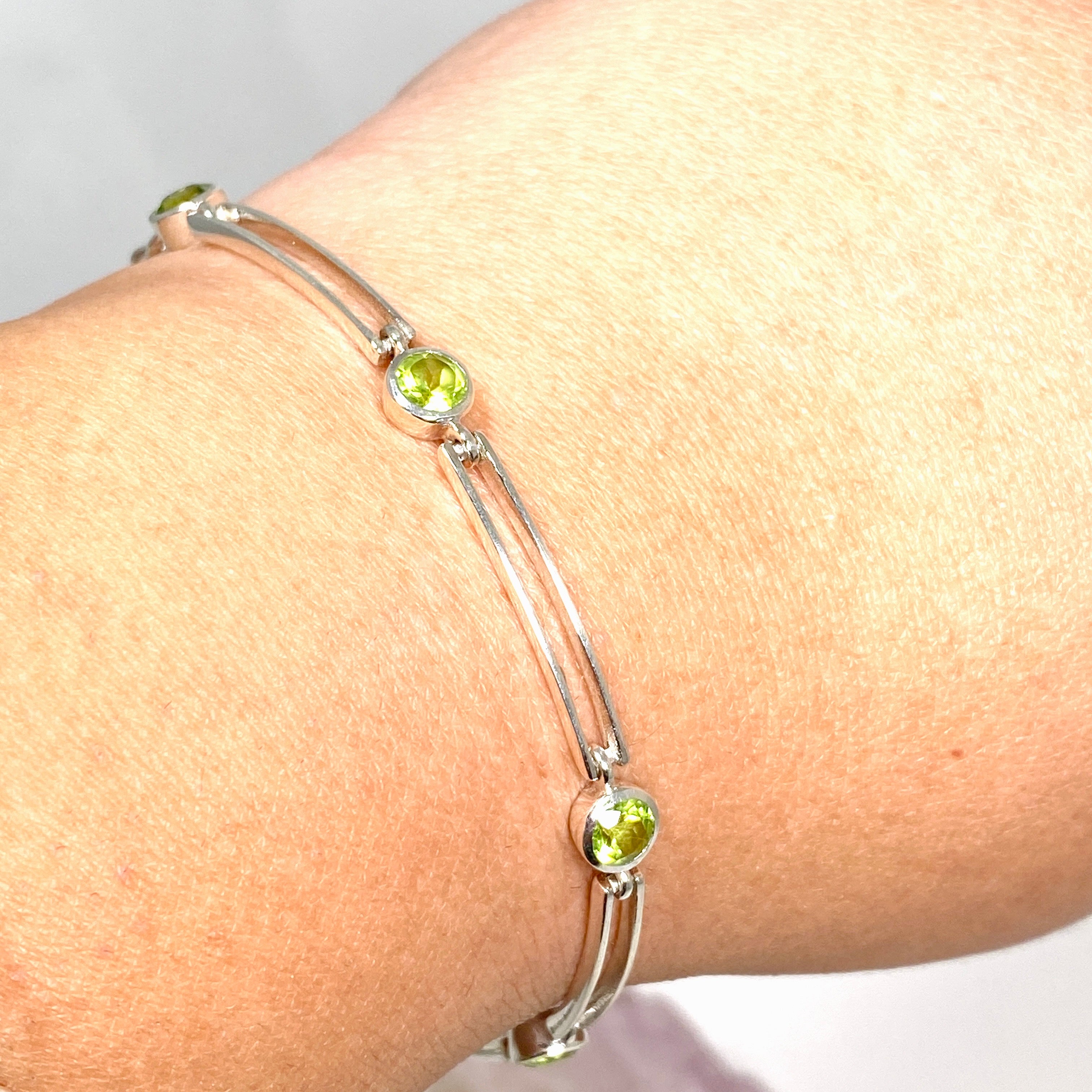 Peridot Round Faceted Gemstone Silver Split Spacer Bracelet for Women - Elegant Jewelry Gift for Birthday, Anniversary & Special Occasions