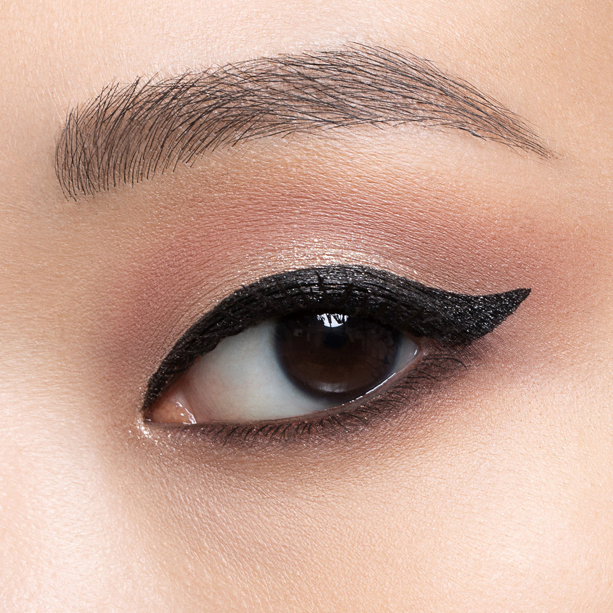 Climax Waterproof Liquid Eyeliner - Long Lasting Smudge Proof Eye Liner Pen for Precise Winged Looks - Perfect for Day to Night Makeup, Parties & Special Occasions