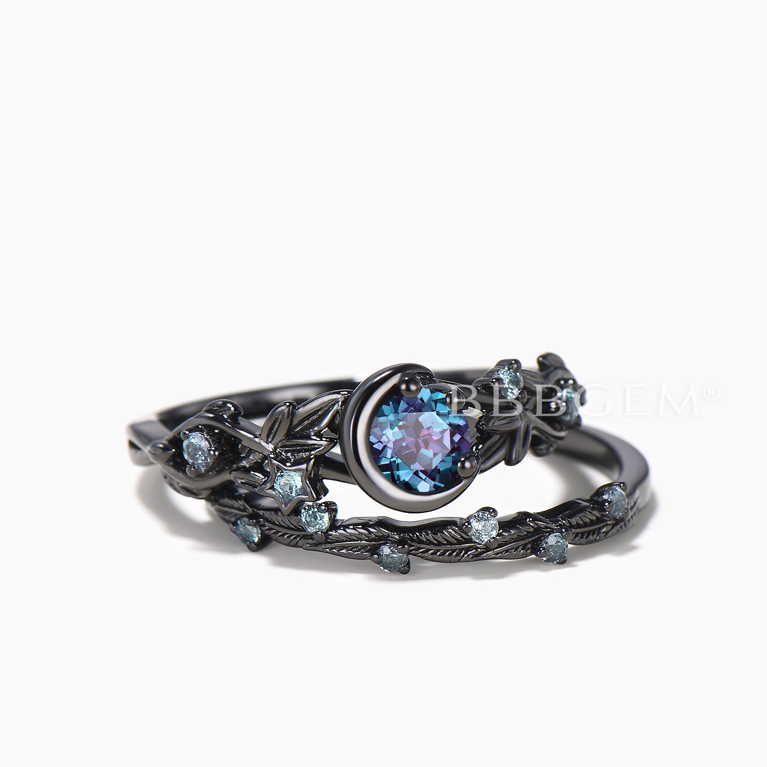 Natural Alexandrite Wedding Ring Set - Round Cut Color Changing Gemstone for Brides & Engagement - Perfect for Proposals, Anniversaries & Romantic Occasions