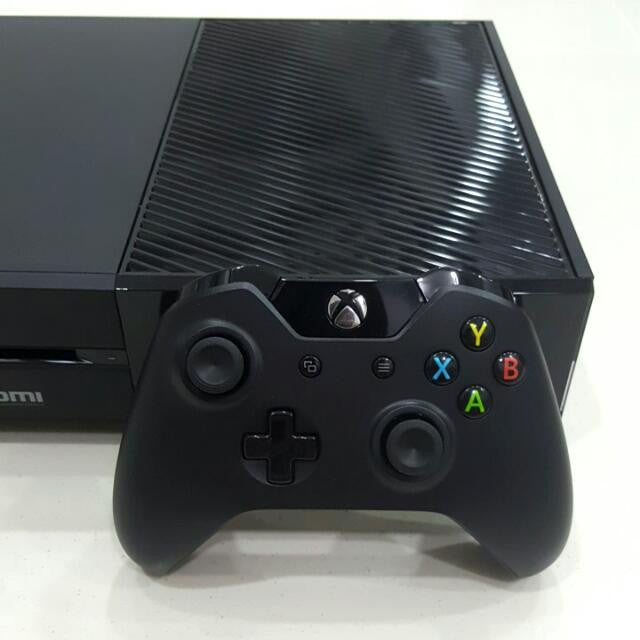Microsoft Xbox One 1TB Console - Latest Gaming System with 1TB Storage, Wireless Controller & 4K Ultra HD Support | Perfect for Home Entertainment & Multiplayer Gaming