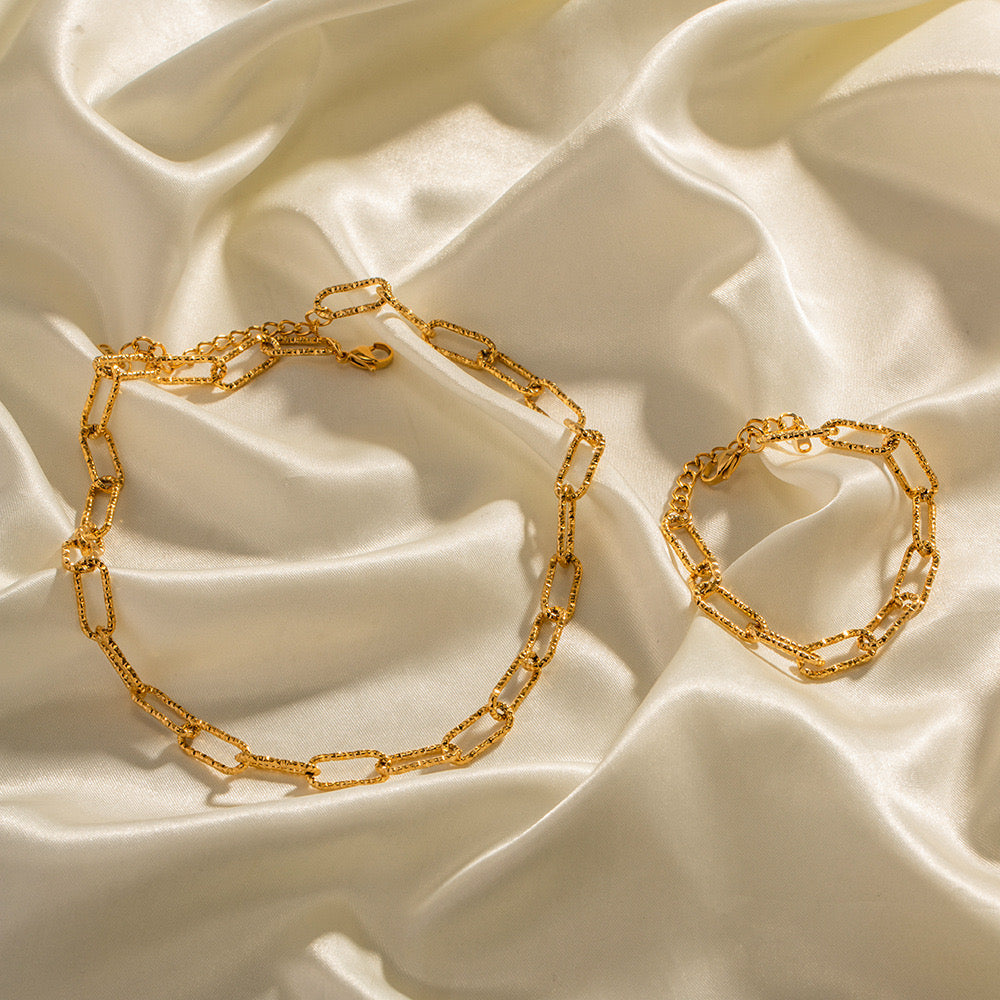 18K Gold Plated Stainless Steel Link Chain Bracelet and Necklace Set - Elegant Jewelry Gift for Women | Perfect for Weddings, Parties & Everyday Wear | JDWB030