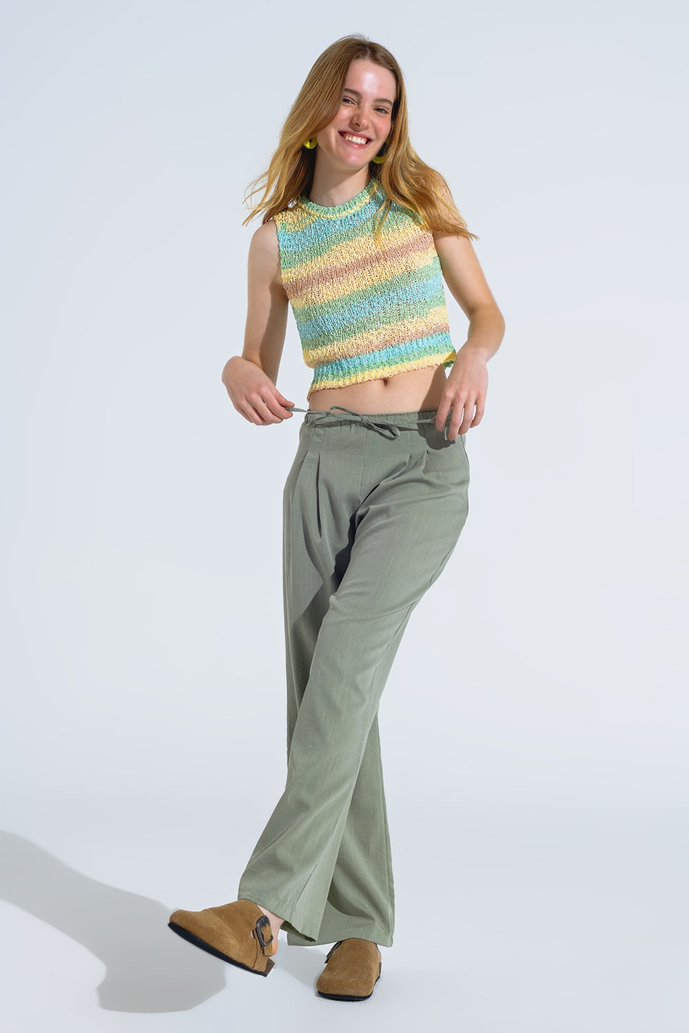 Striped Multicolor Knit Sleeveless Pullover with Crew Neck - Perfect for Casual Outfits, Layering & Summer Fashion