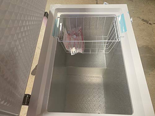 5 Cu.ft Commercial Chest Freezer NSF Certified - 29 Inch Restaurant Freezer with Storage Baskets & Flat Top Design - Perfect for Restaurants, Catering, and Food Storage Businesses (Model XF-152)