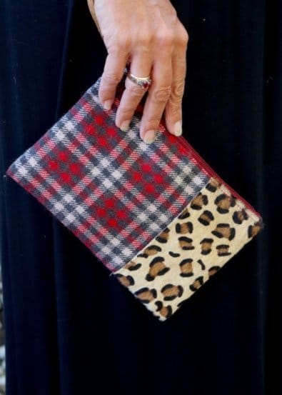 Stylish Leopard & Plaid Wristlet Wallet - Fashionable Crossbody Clutch for Women - Perfect for Parties, Shopping & Everyday Use