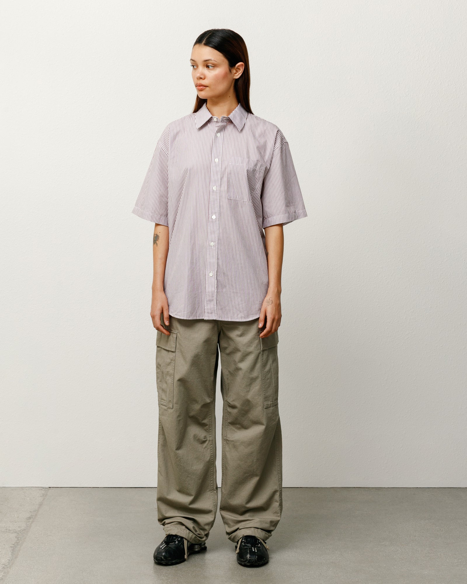 BOXY SS SHIRT 8 BALL STRIPE - Stylish Short Sleeve Graphic Tee for Men & Women - Perfect for Casual Wear, Street Style & Everyday Outfits