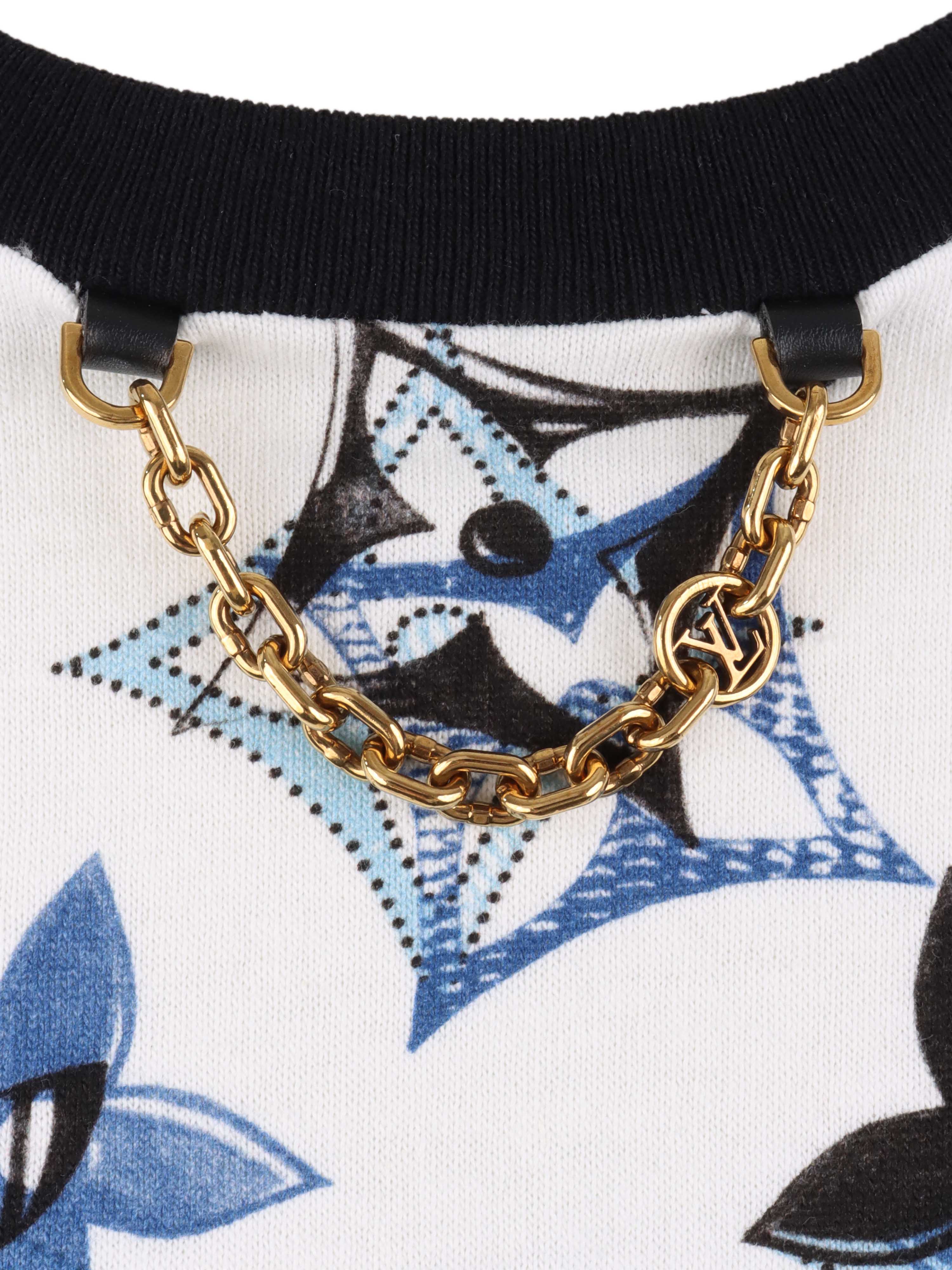 Louis Vuitton White & Blue Monogram Cotton T-Shirt for Men - Luxury Designer Casual Wear for Summer & Street Style Fashion
