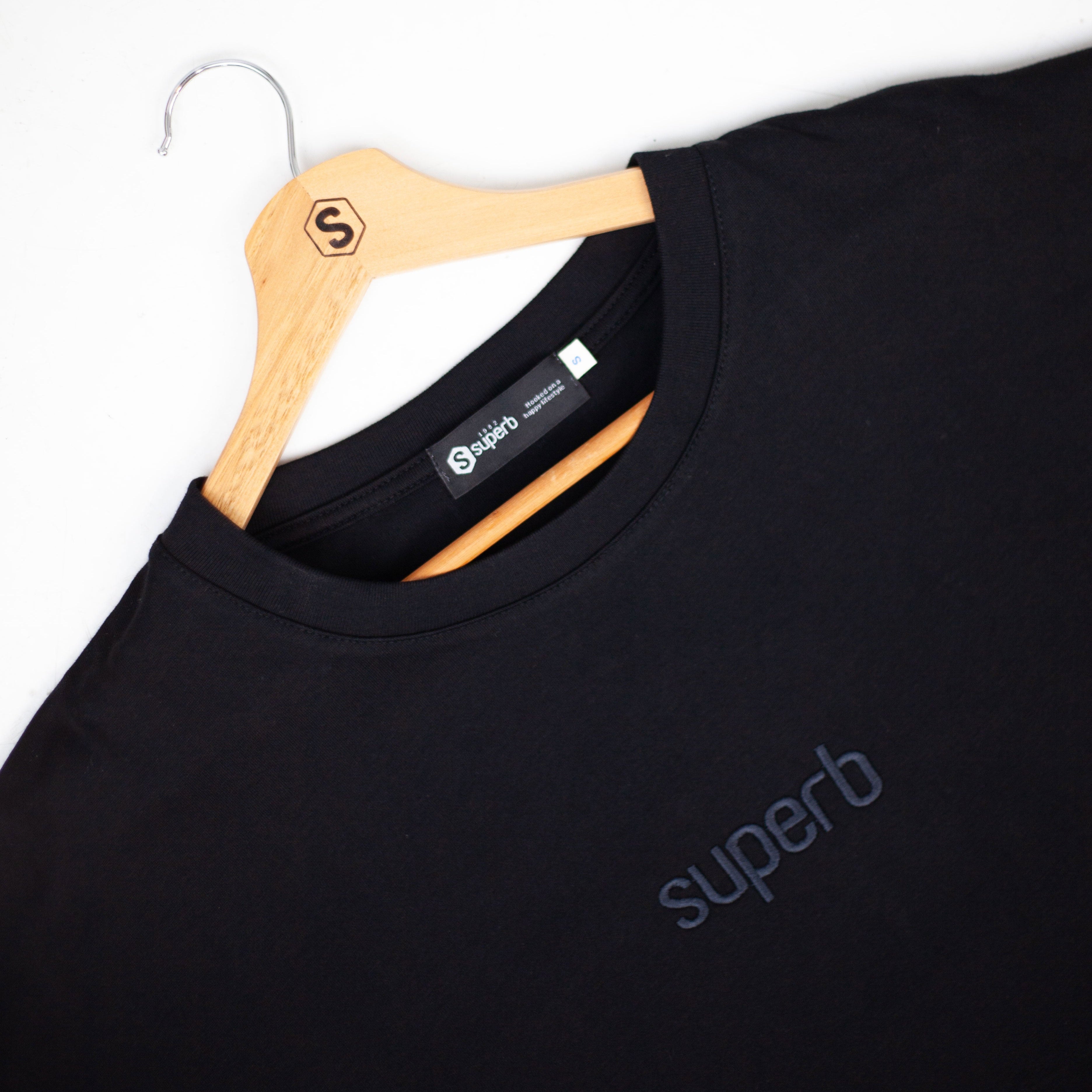 Essential Black T-Shirt for Men & Women - Soft Cotton Comfort Fit Tee - Perfect for Casual Wear, Gym & Everyday Outfits