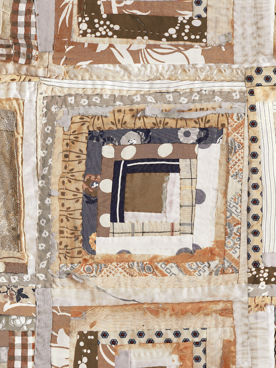 Chris Benz Log Cabin Quilt Wallpaper - Neutral Tones for Rustic Home Decor & Cozy Cabin Interiors