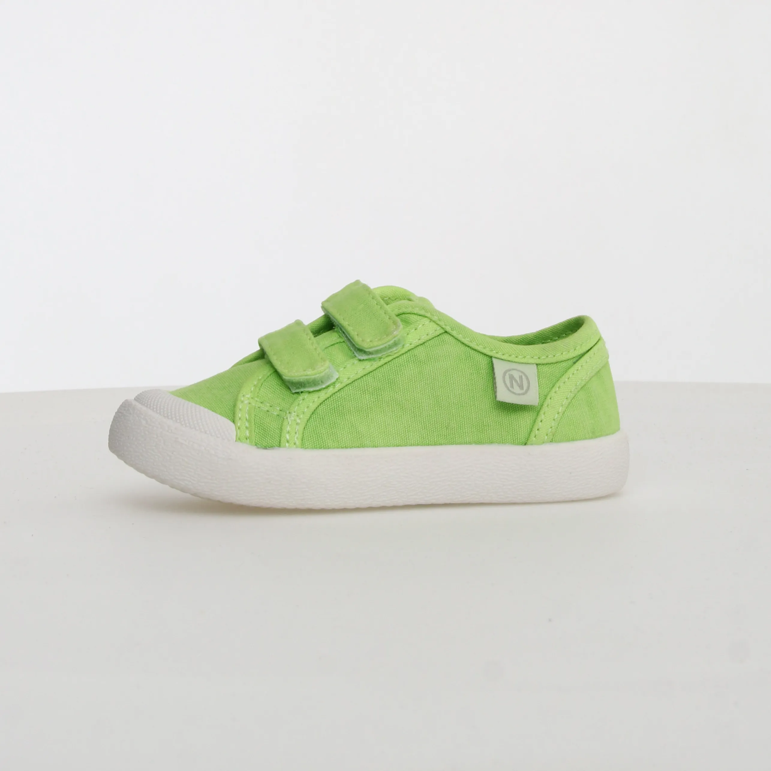 Naturino Boys Girls Summer Casual Shoes - Breathable Lightweight Sneakers for Kids Outdoor Play, Beach & Daily Wear (Lime)
