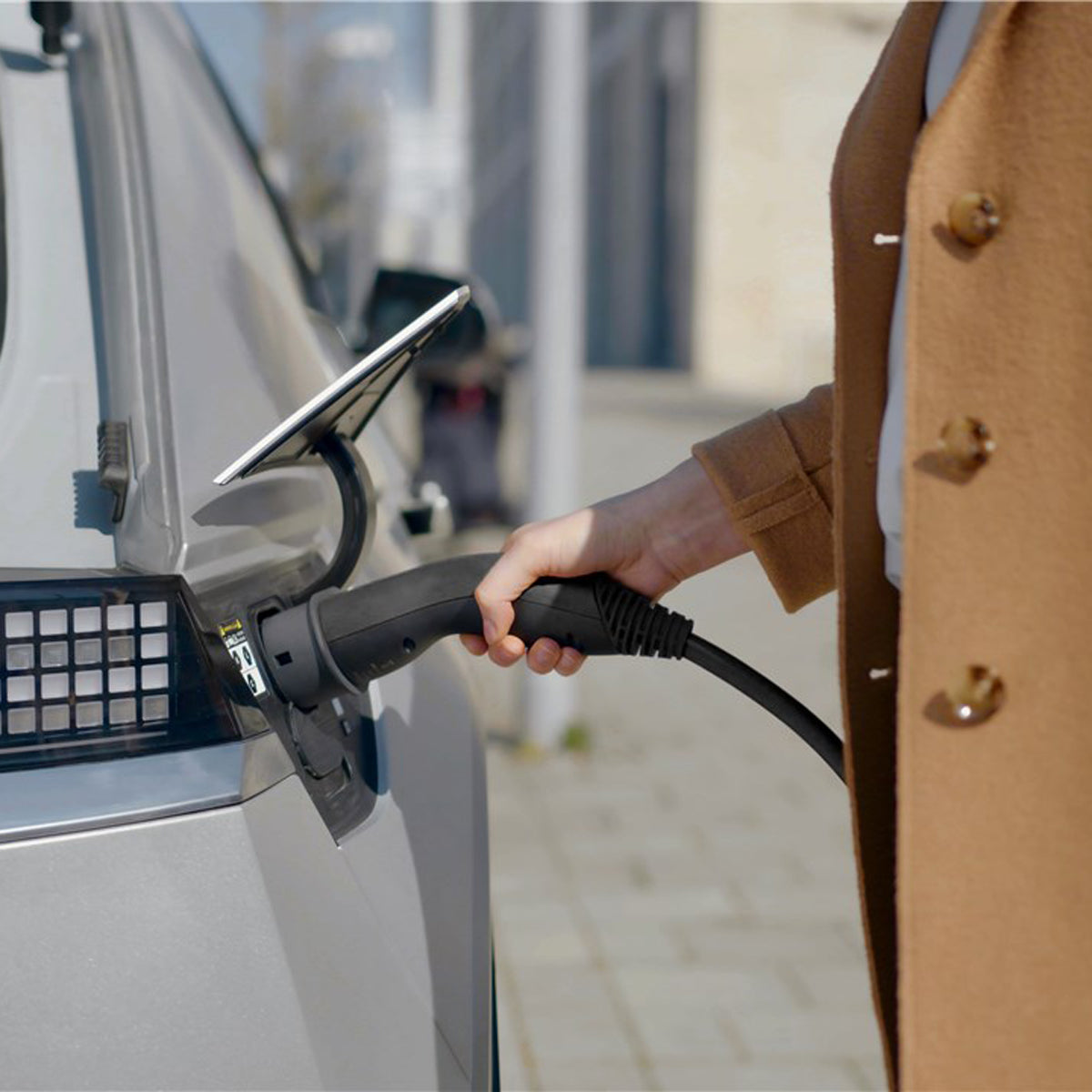 Premium LAPP EV Charging Cable Type 2 (7.4kW 32A Single Phase) 7m Black - Fast Home & Public Station Charging for Tesla, BMW, Audi, VW Electric Vehicles