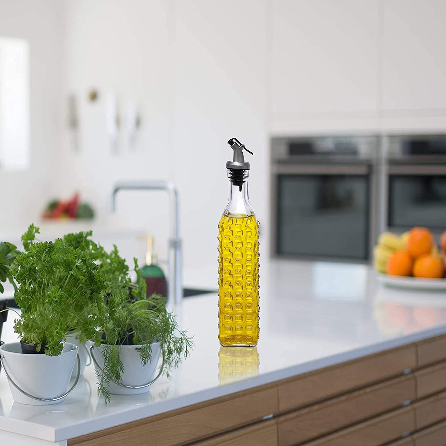 Premium Glass Oil Dispenser with Drip-Free Spout - 500ml Clear Olive Oil Bottle for Kitchen, Salad Dressing & Cooking - Elegant Transparent Design for Countertop & Dining Table