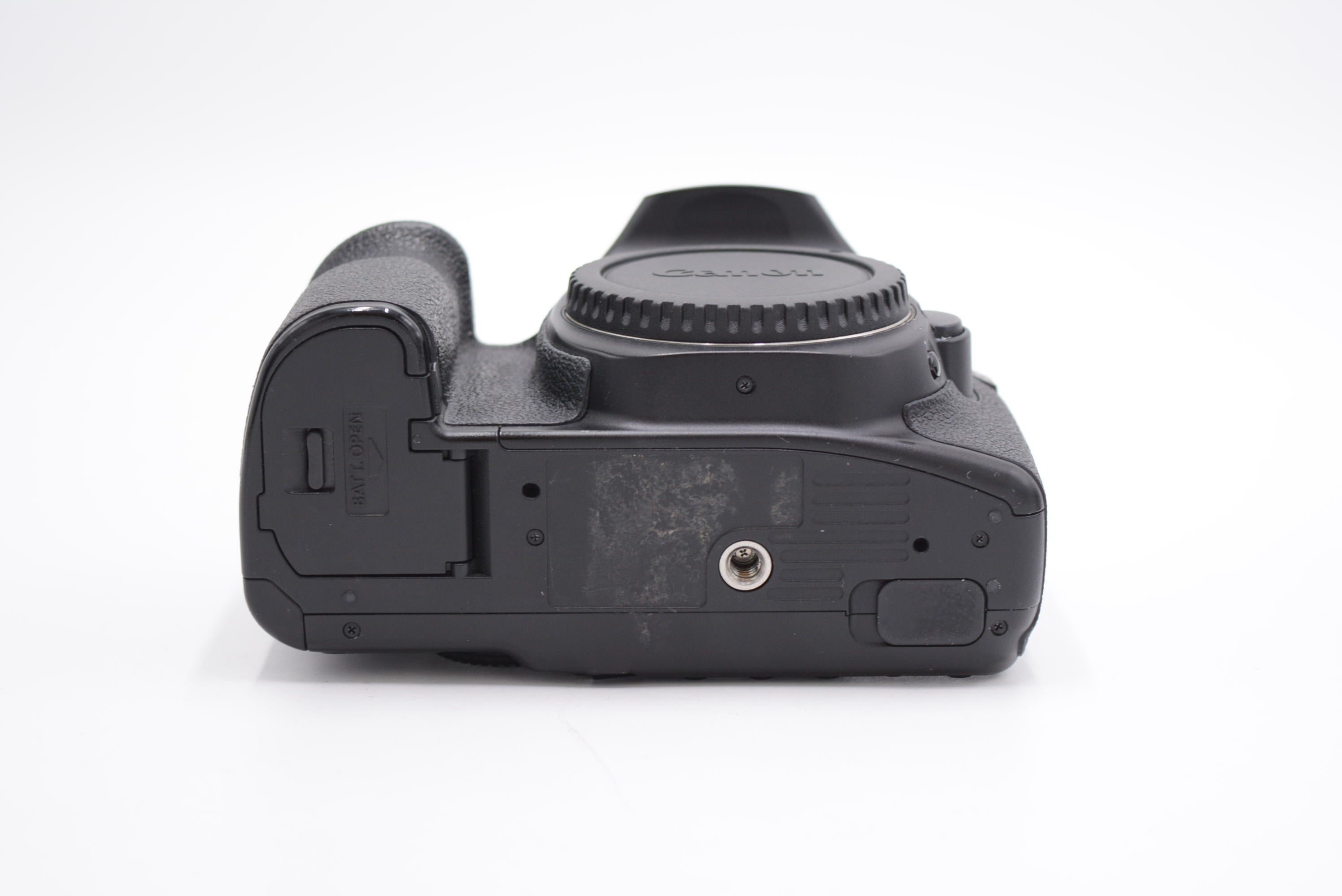 Canon EOS 40D DSLR Camera with EF 28-135mm f/3.5-5.6 IS USM Lens - Used (Great for Portrait, Travel & Event Photography)