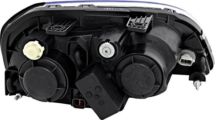 2005-2008 Suzuki Forenza Halogen Headlight Assembly Set - Driver & Passenger Side Replacement Lamps - Perfect for Night Driving & Auto Restoration Projects