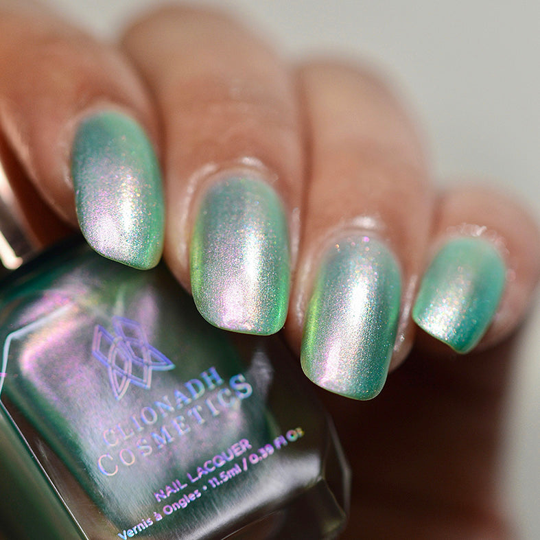 Premium Lineage Nail Polish - Long Lasting Vegan Nail Lacquer with High Gloss Finish - Perfect for Salon, Home Manicures & Special Occasions