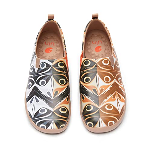 UIN Men's Slip-On Walking Shoes - Lightweight Travel Loafers with Microfiber Upper | Comfortable Casual Sneakers for Walking, Travel & Everyday Wear